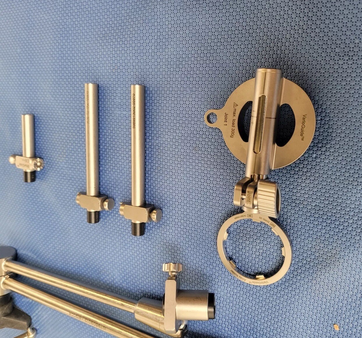Brainlab Inc. Frameless Biopsy System VarioGuide