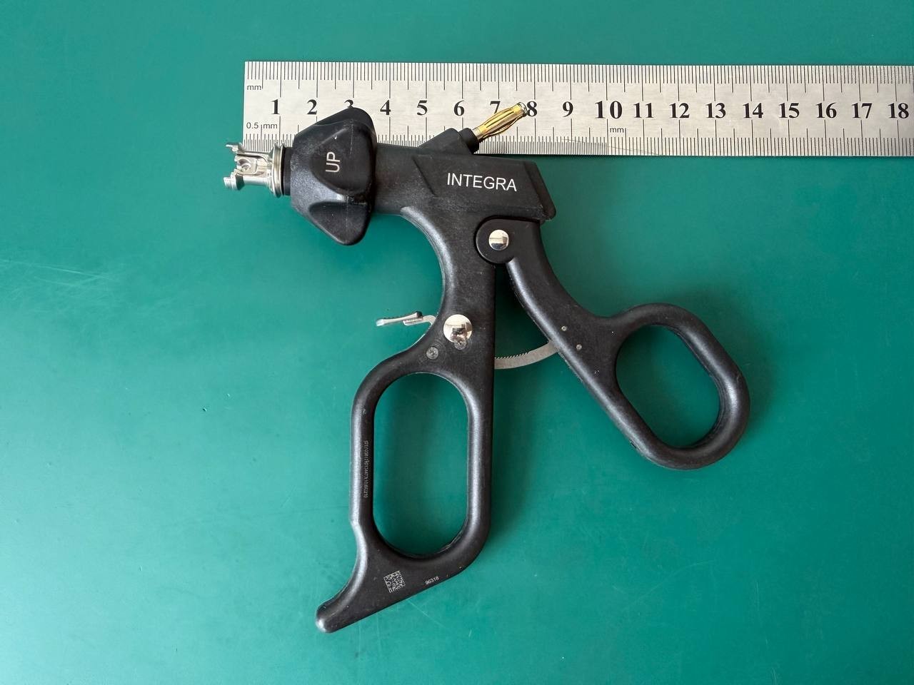Integra Jarit 652-113 Laparoscopic Angled Handle w/ HF Connector & Ratchet