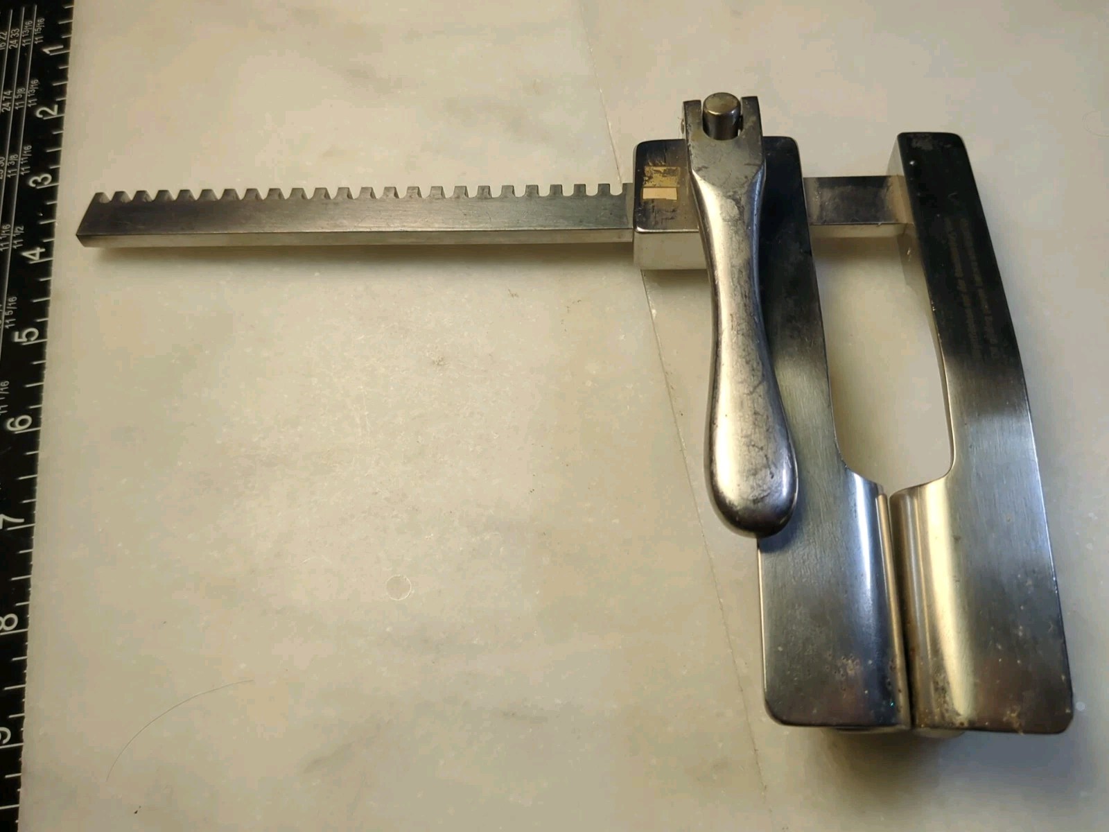 Aesculap FB 851 Stainless Surgical Rib ( Thoracic Strenotomy) Spreader