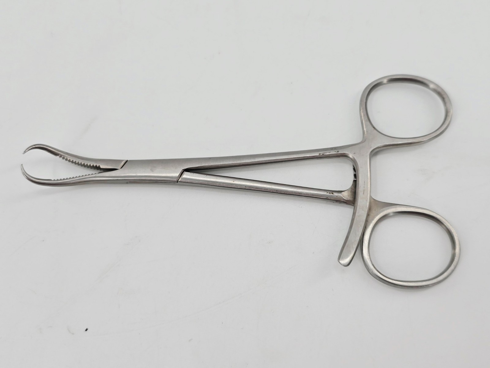 Wright Orthopedic 52030617 Bone Reduction Forceps Two Serrated Points 5-1/4″