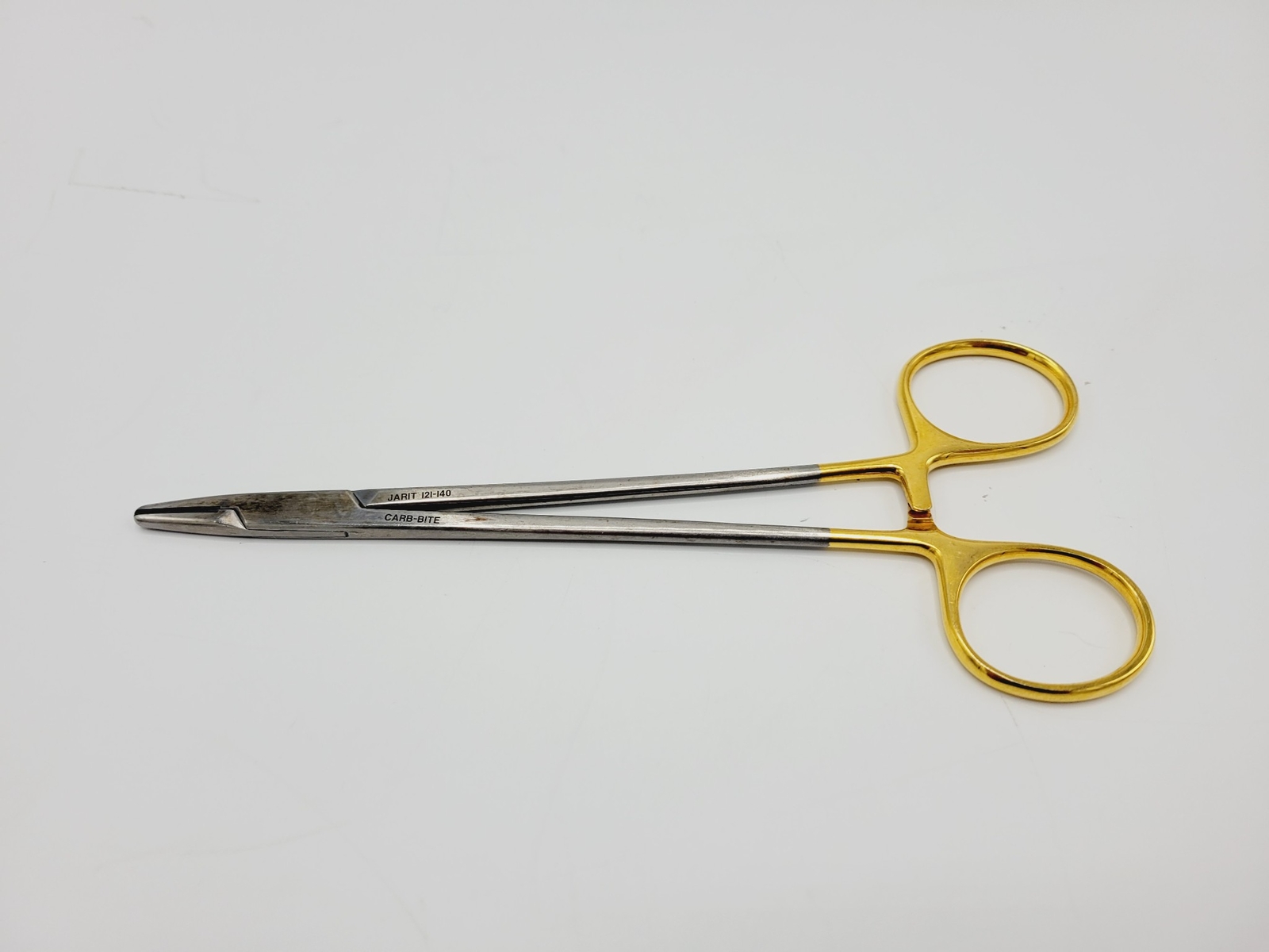 Jarit 121-140 Mayo-Hegar Needle Holder Forceps w/ Carb-Bite Serrated Jaws 7-1/4″