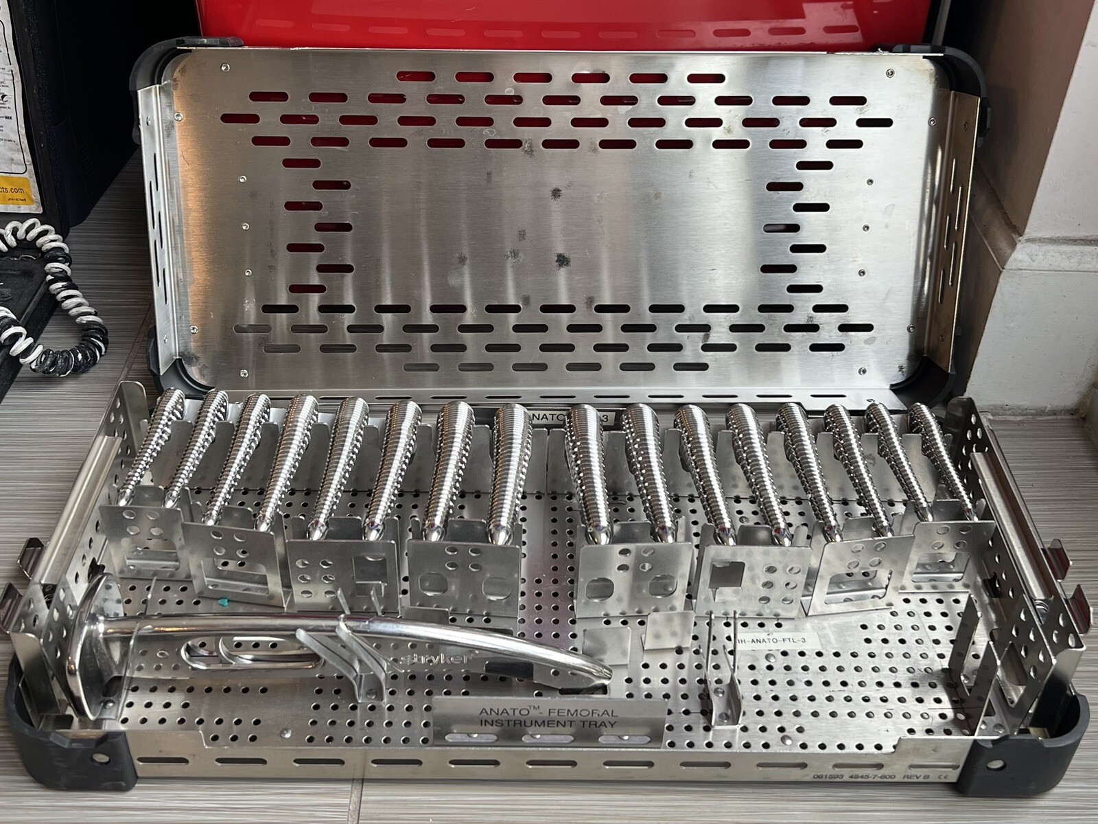 stryker surgical ortho hip system instruments set with tray