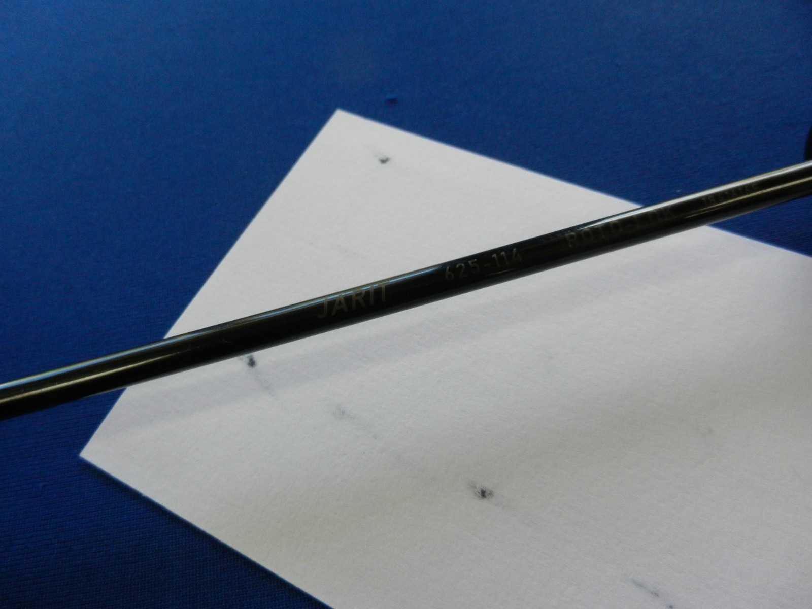 E7551 Jarit 625-114 Atrau-Allis Long Jaw Insulated Grasping Forceps 5mm x 38.1cm
