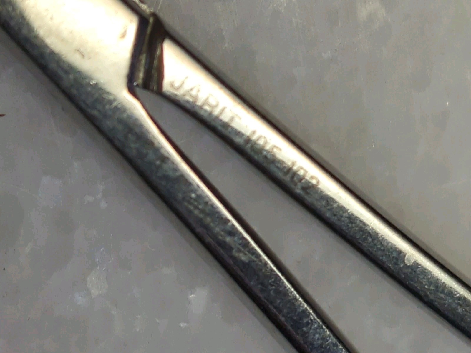 Jarit 105-102 Halstead Mosquito Forceps, Curved