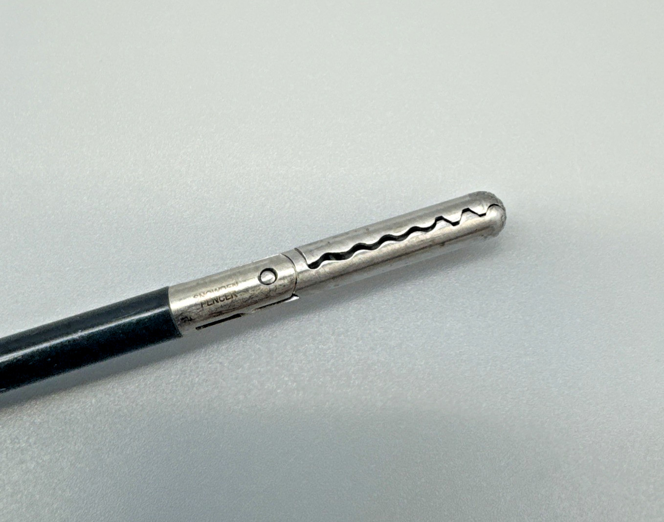 Snowden Pencer 90-6384 Wave Double Action Graspers 5mm Jaw 36cm Long