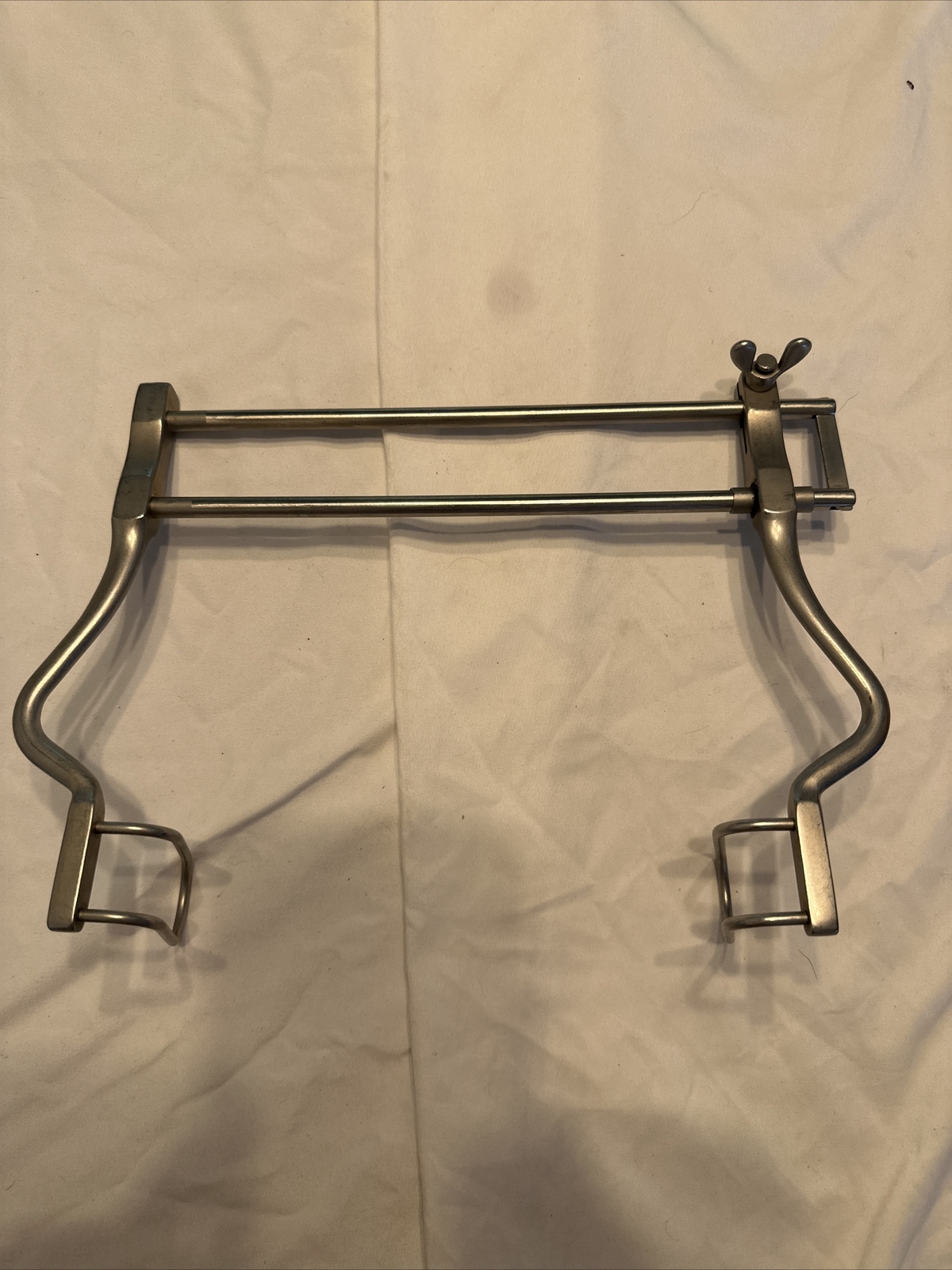 V. Mueller SU3000 Balfour Retractor W/ Blades