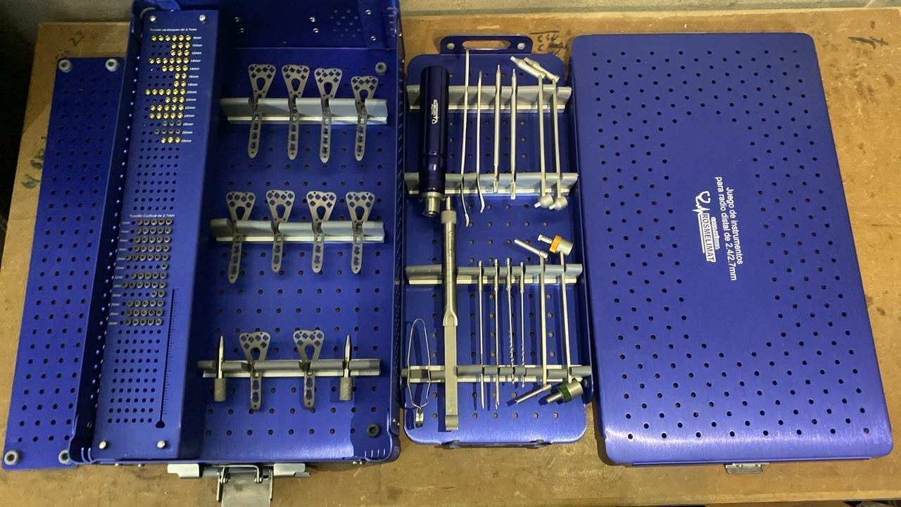Distal Radius Instrument & Implant Set 10 Plates 110 Screws Orthopedic Kit