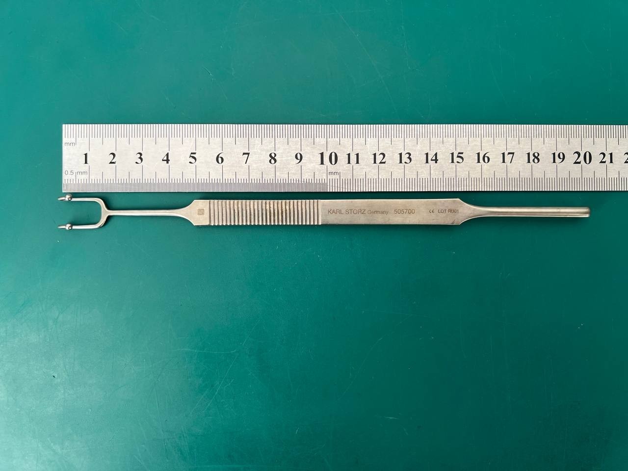 Karl Storz 505700 Cottle Knife Guide and Retractor 19cm
