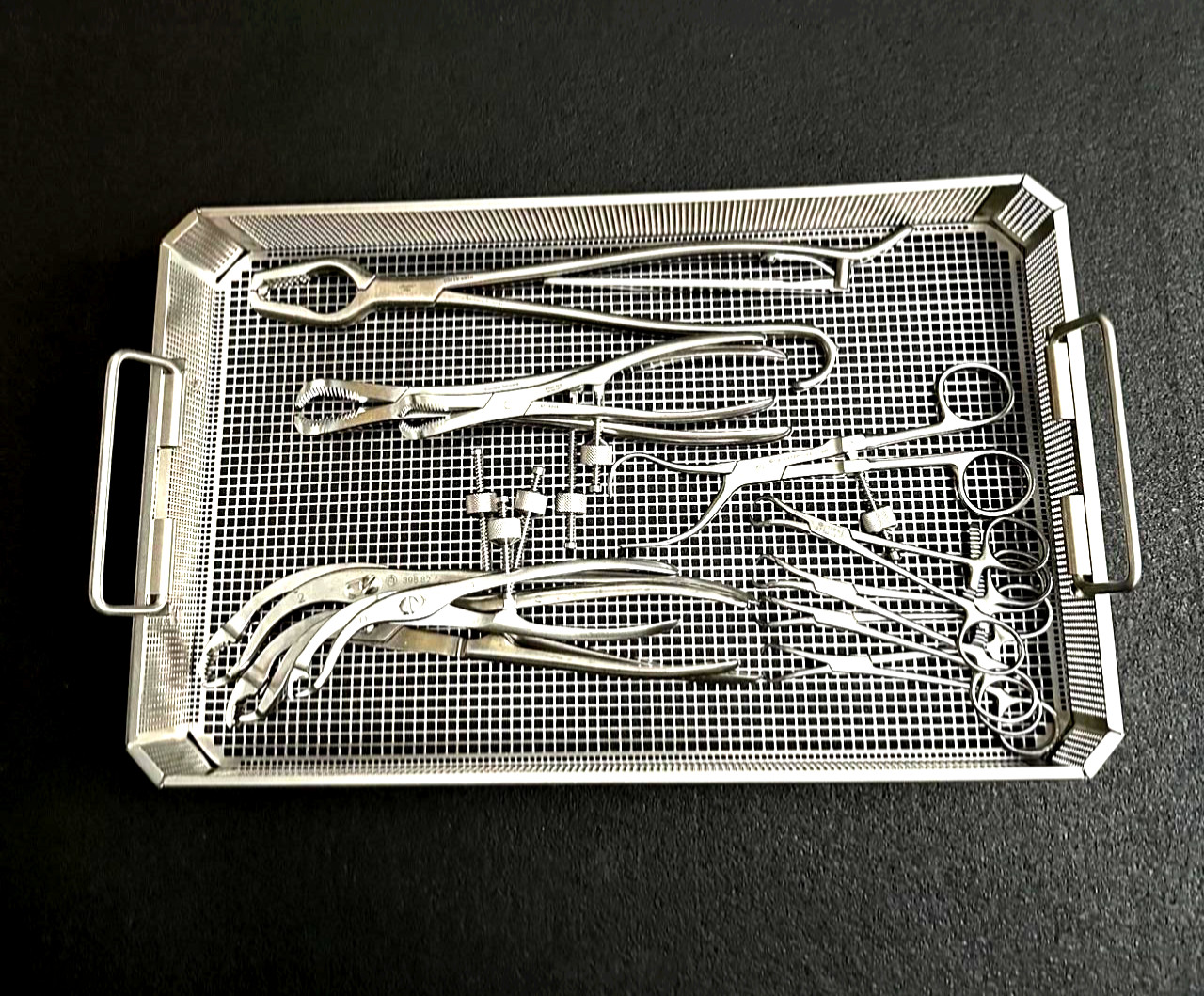 Stryker Kiran Bone Holding Reduction Forceps With Tray German Steel High Quality