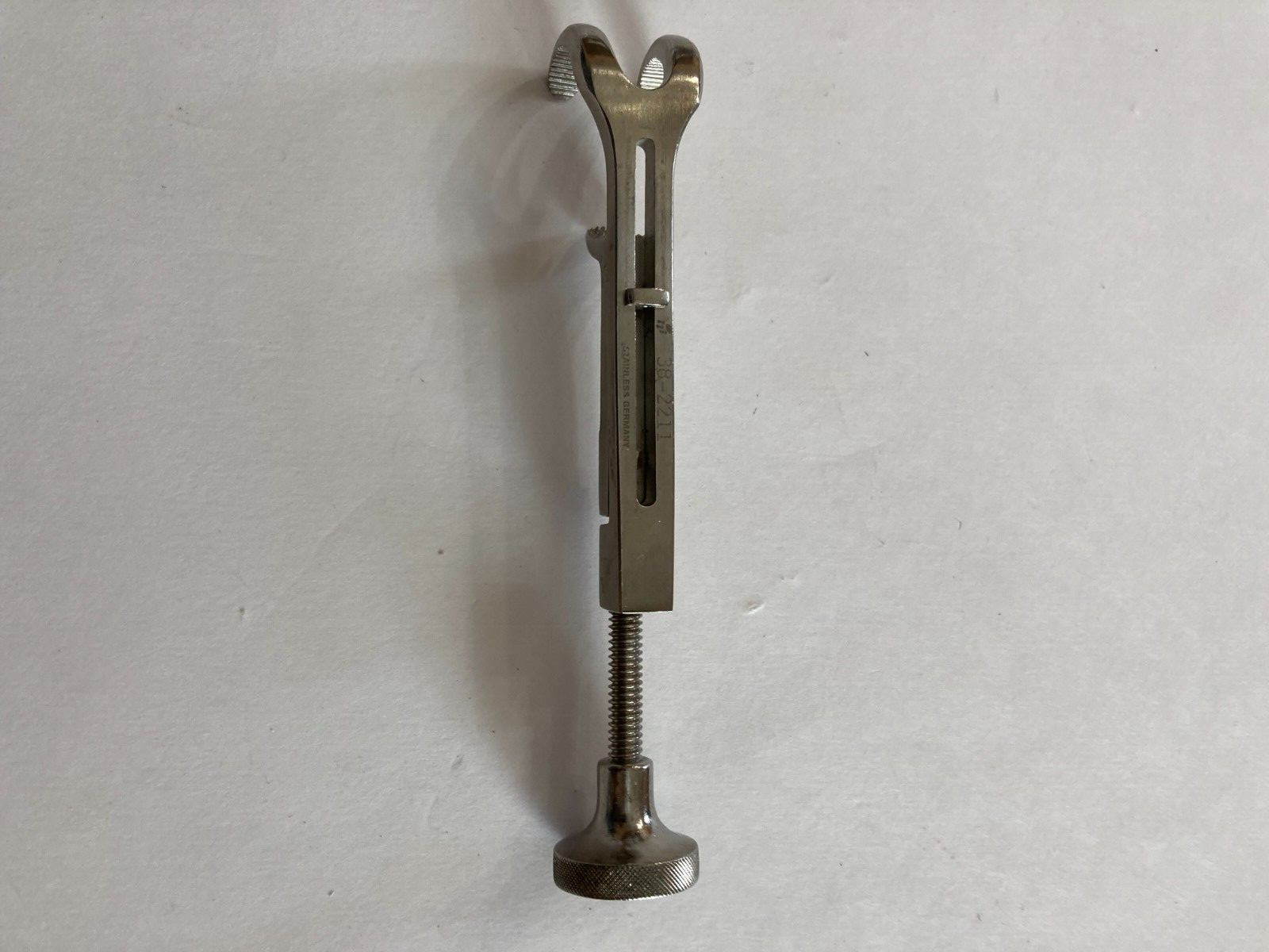 iii Lowman Bone Clamp Orthopedic Surgical Instrument 38-221