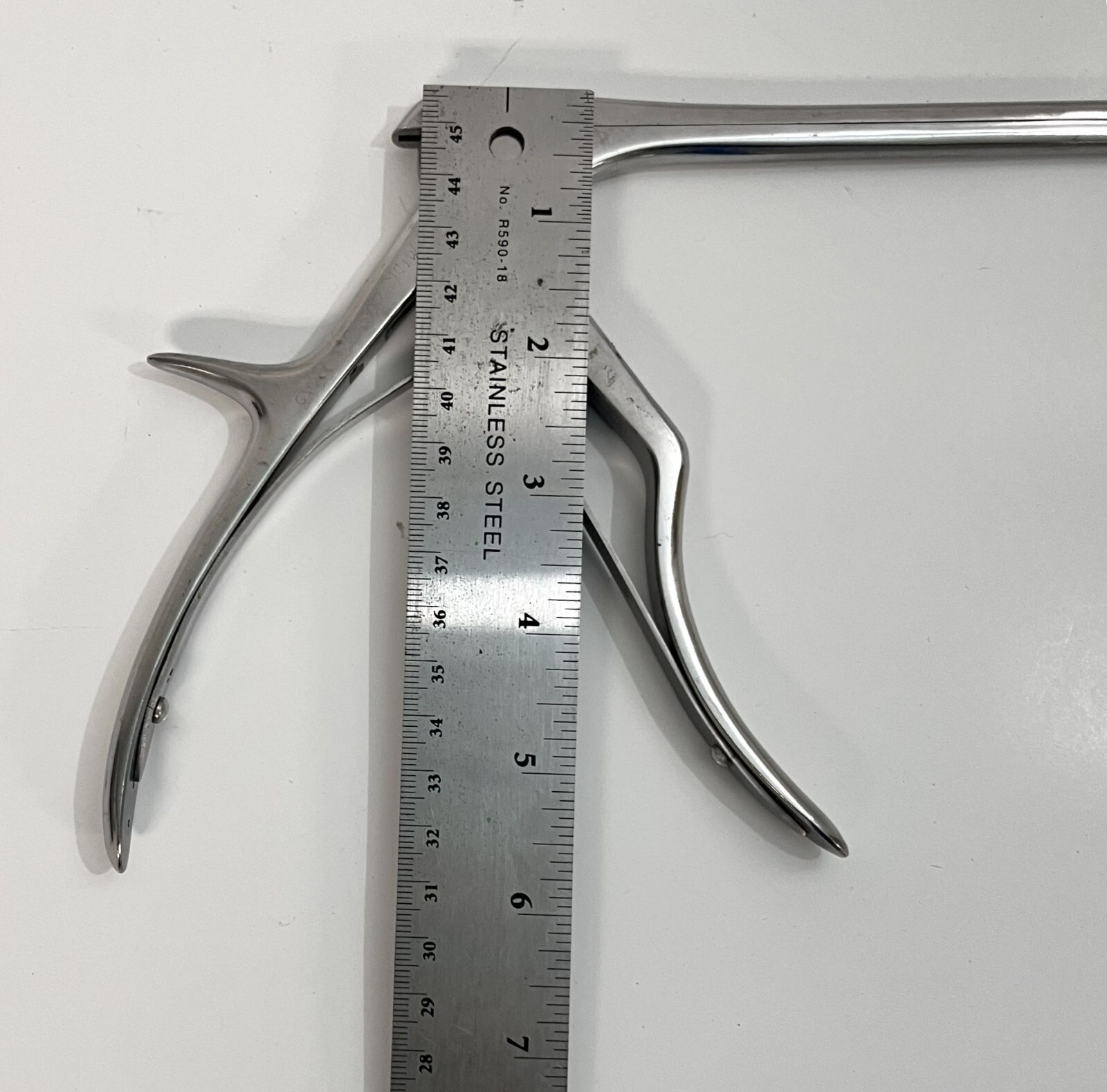 Boss Surgical 11″ Kerrison Rongeur Spurling