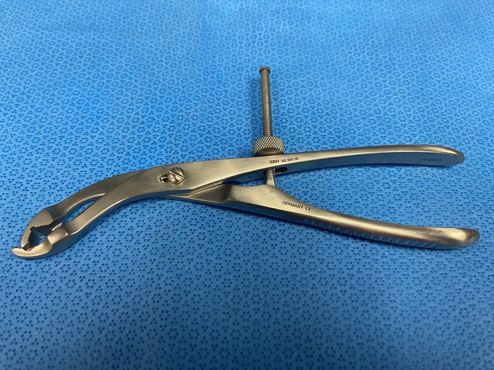 SBH 32.391.19 Orthopedic Bone Clamp with Speed Lock