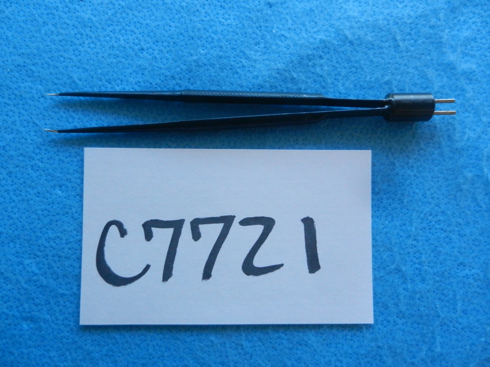 Stryker Surgical 6-1/2in Curved Tip Bipolar Forceps 561-210-7582