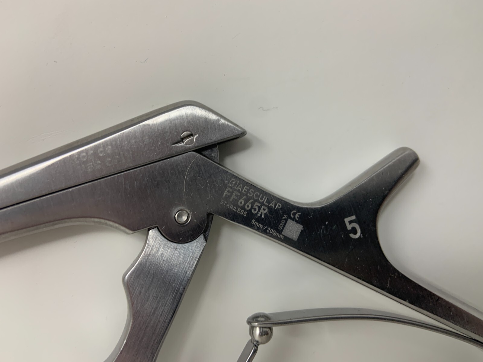 Aesculap, Inc. FF665R Kerrison Rongeur Bone Punch 5mm – Used