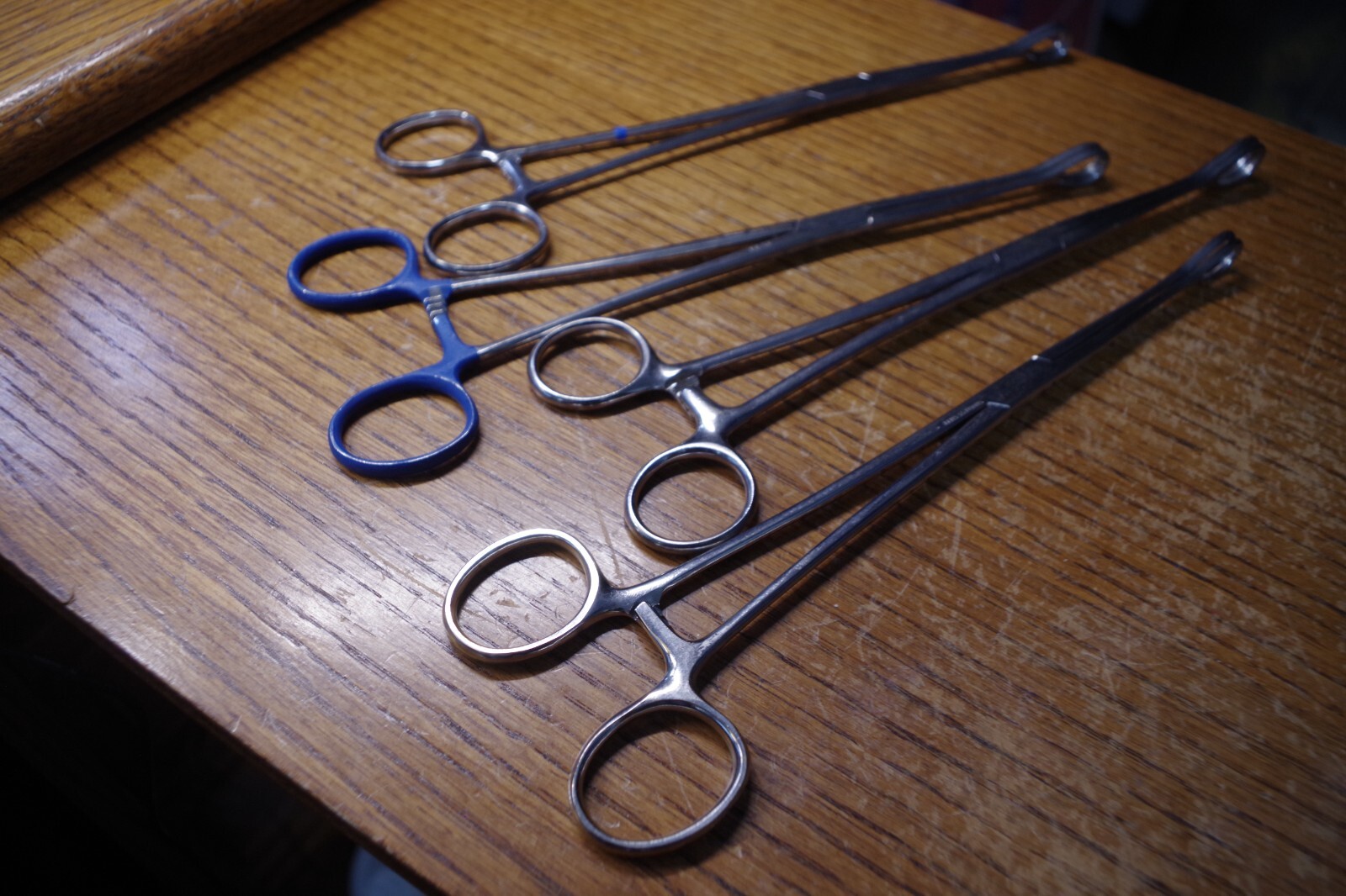 Misdom-Frank Surgical Forceps 9″, Good condition!