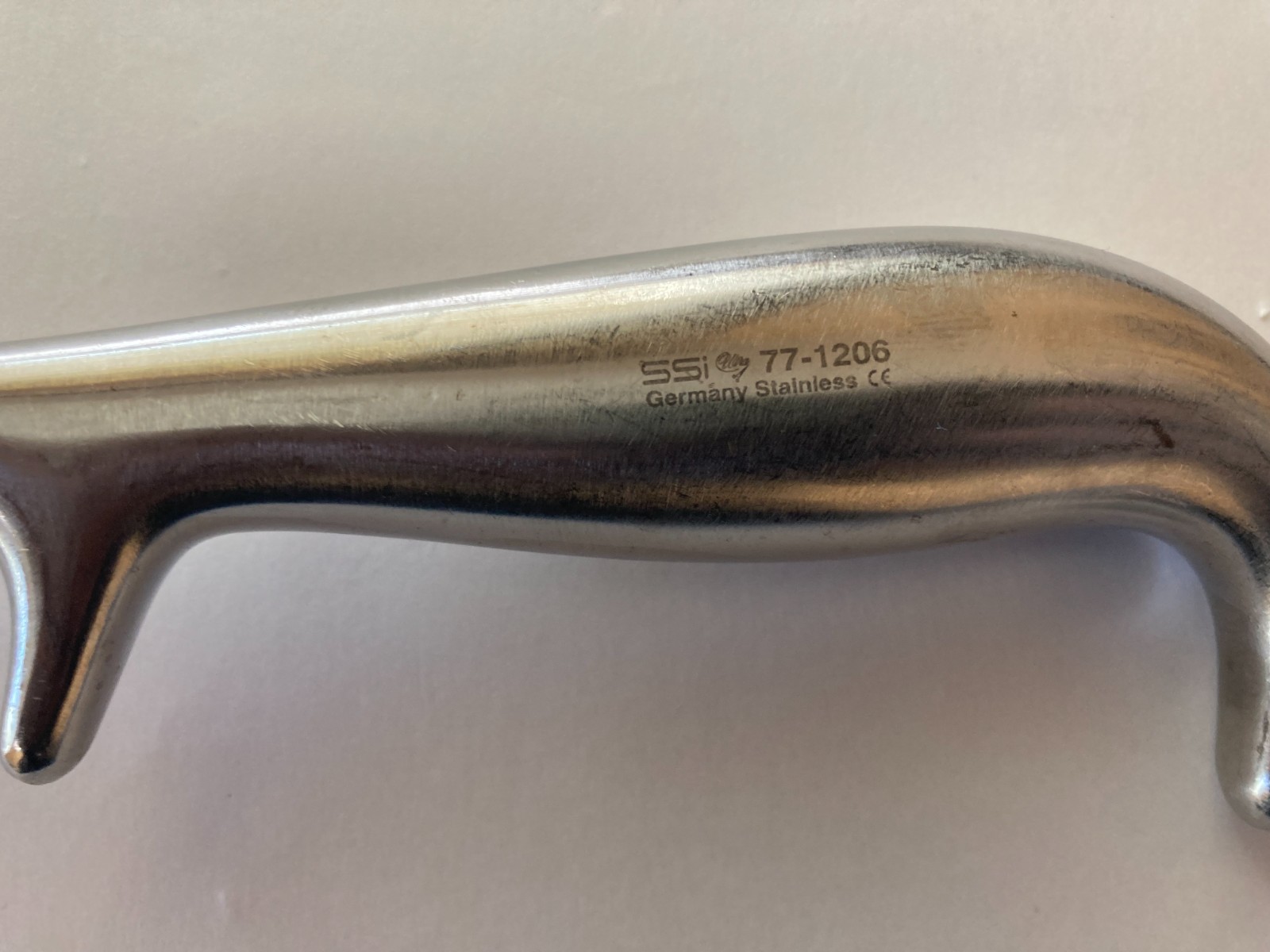 Bennett Bone Retractor Orthopedic Instrument Stainless Steel 77-1206