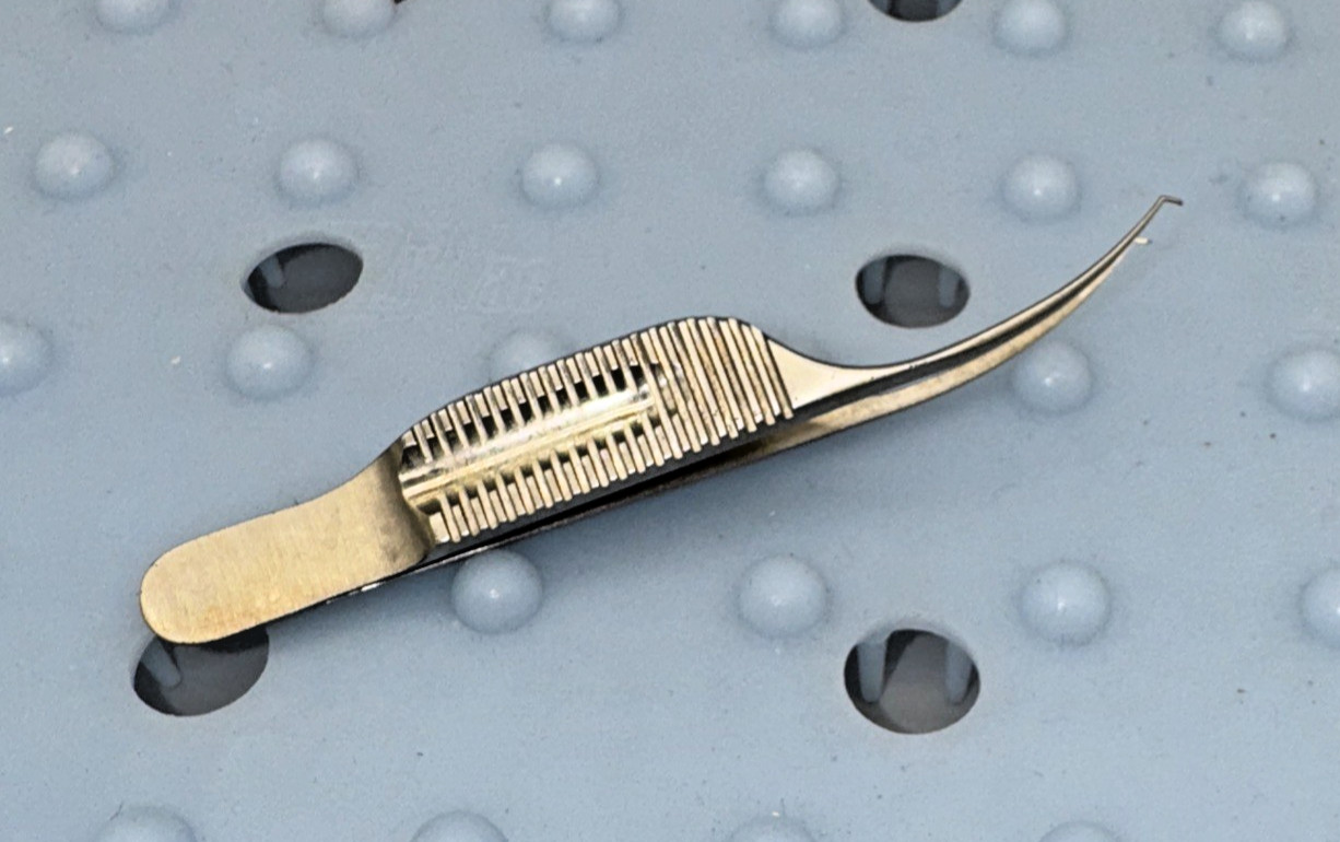 Storz E-3199 0.12mm 1×2 Teeth Colibri Troutman-Barraquer Corneal Forceps