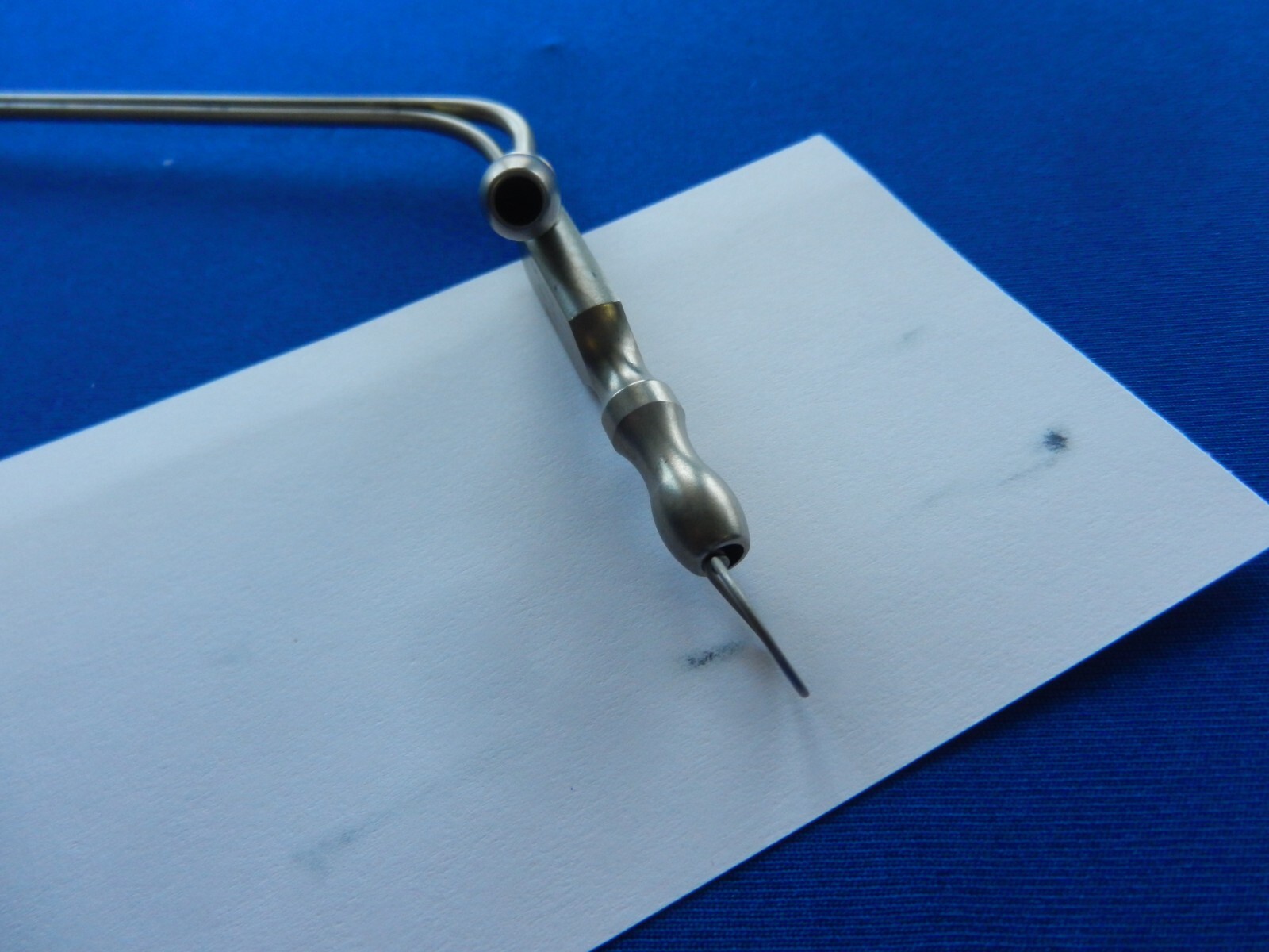 E588 Micro France Huttenbrink 2.5mm Dual Suction Tube MCL103