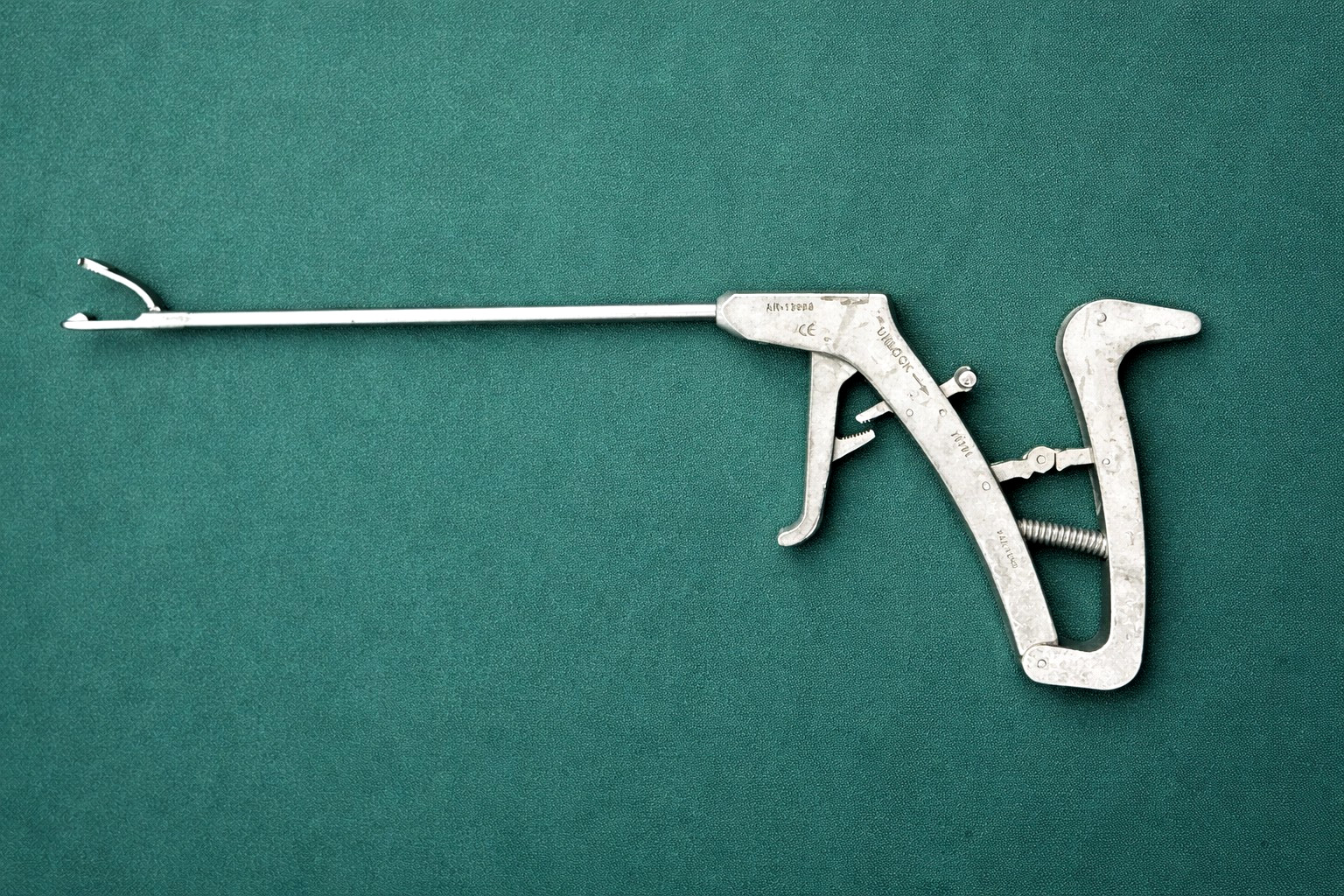 Arthrex AR‐13993 Scorpion Passer
