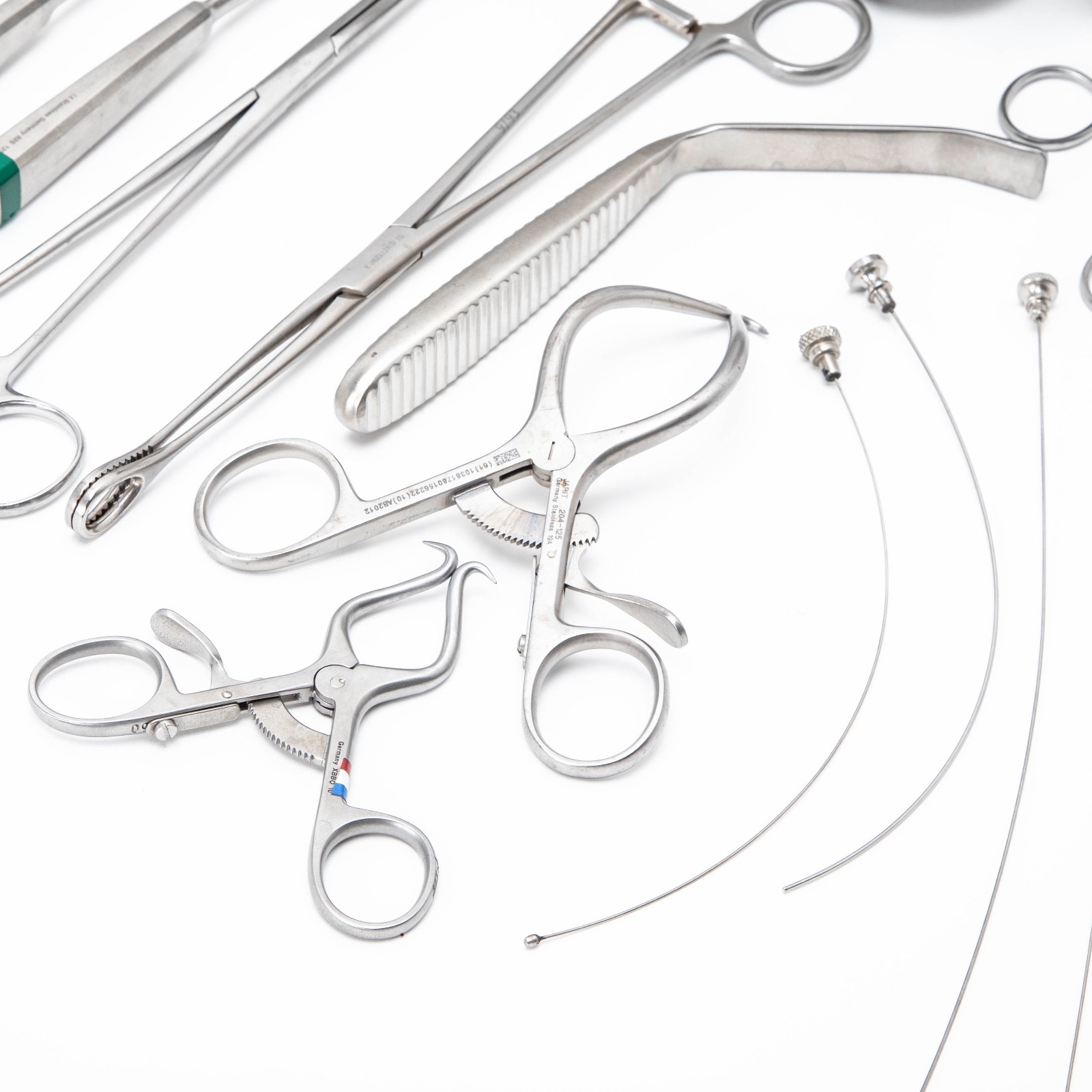 V. Mueller NL 156 General Surgery Instrument Set – Forceps Scissors Retractors