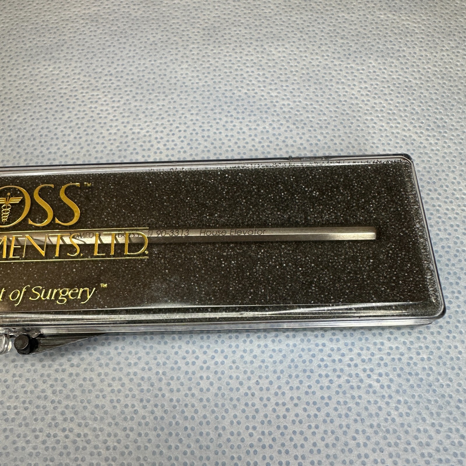 XOMED Boss Instruments 90-3313 Elevator “Gimmick”,1x12mm tip, angled 15°, 6 1/2″