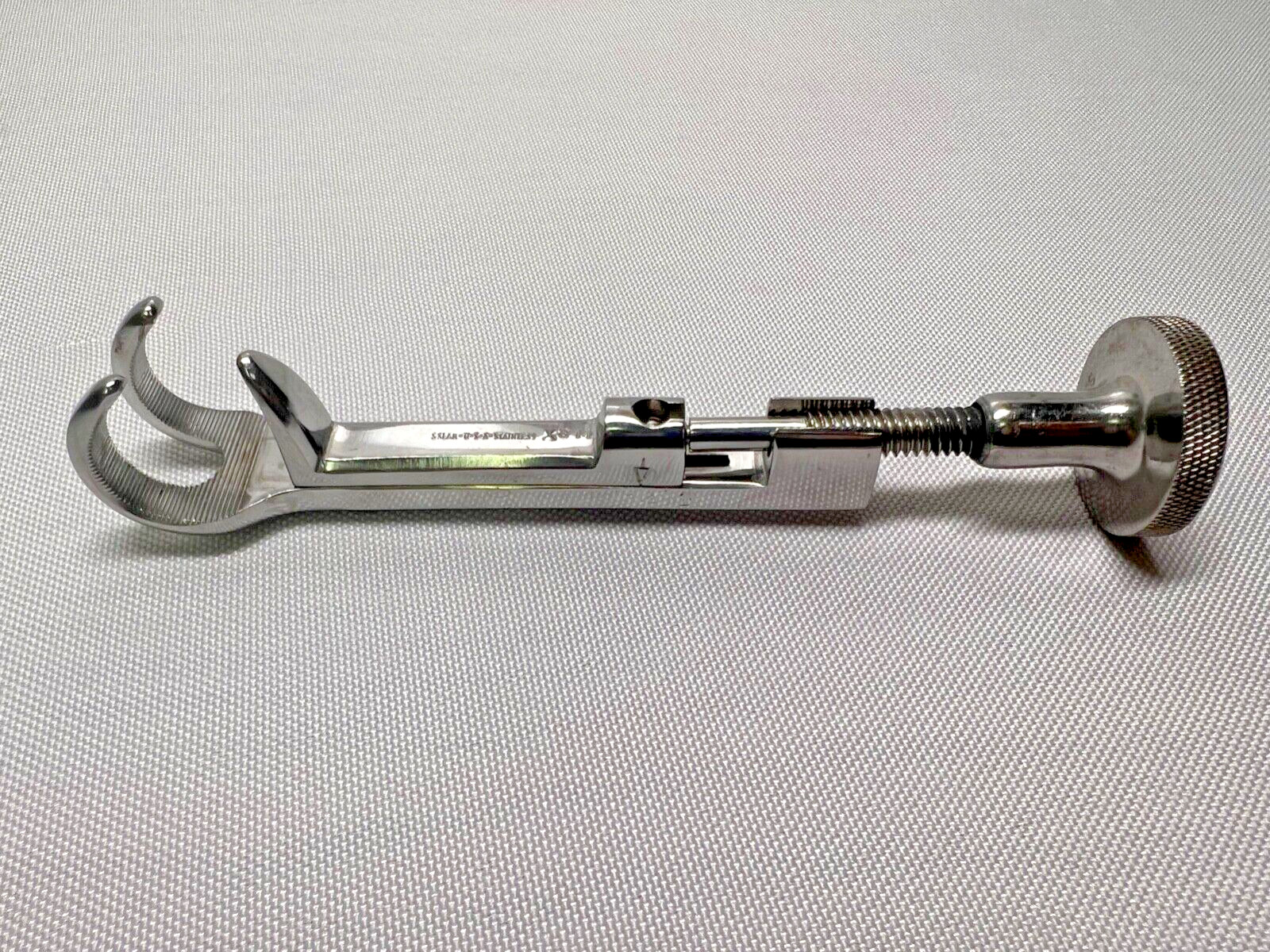 SKLAR XS/M Lowman Adjustable Bone Clamp 1 x 2 Prong Jaw