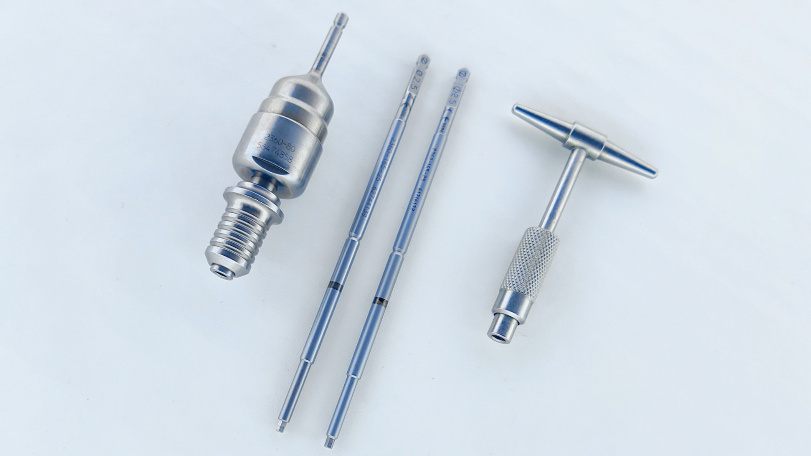 Zimmer Universal 3.5mm Quick Connect With QC T Handle 2.5mm Drive Shafts 4 Pcs