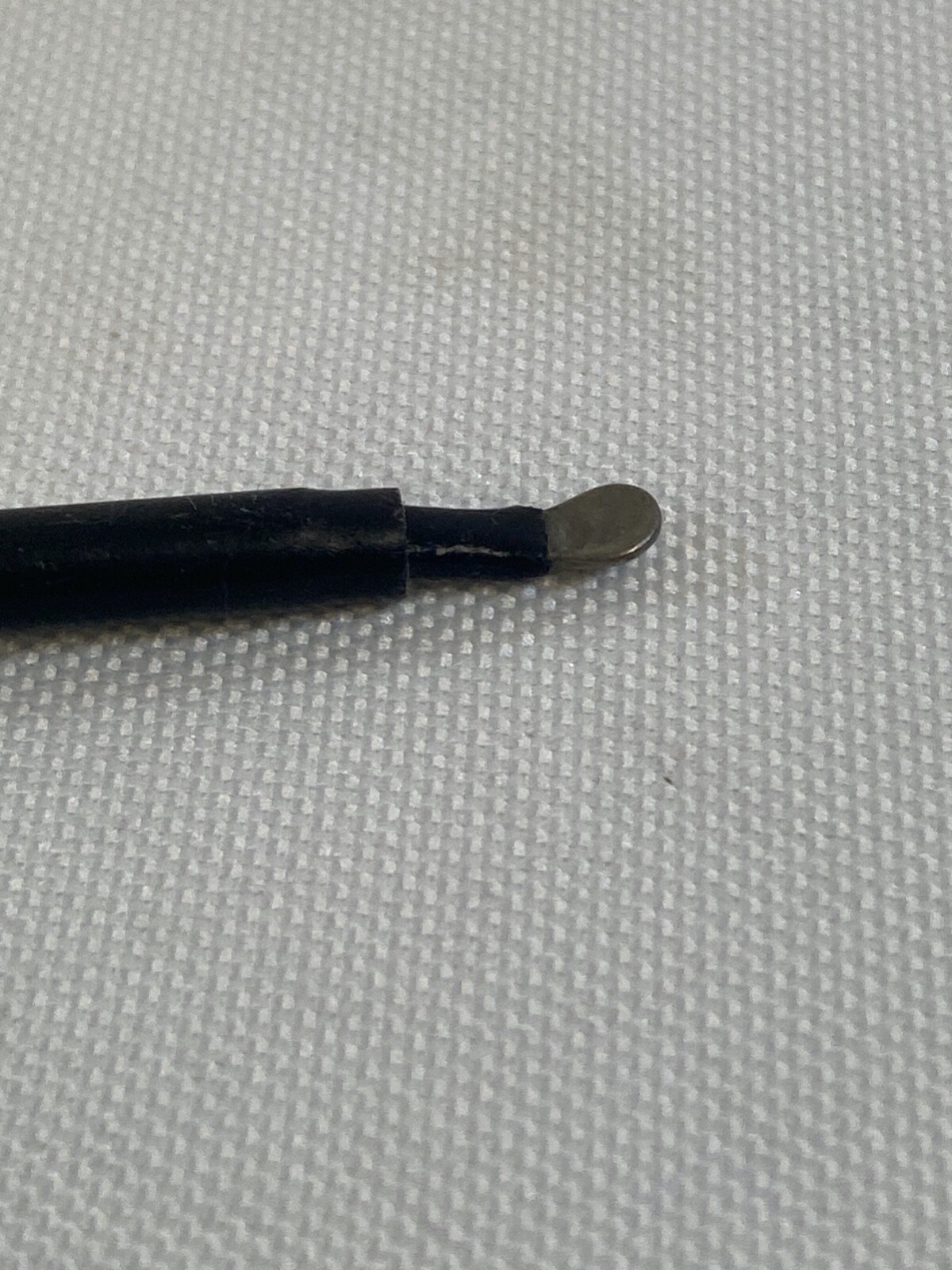 Karl Storz 37370DB 5mm x 36cm Insulated Dissecting Blunt Spatula Electrode