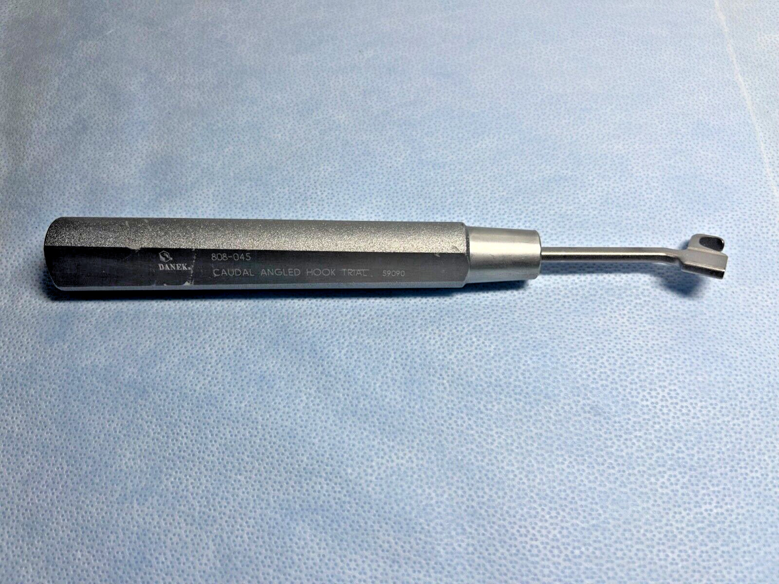 Medtronic Sofamor Danek 808-045 Craudal Angled Hook Trial Orthopedics
