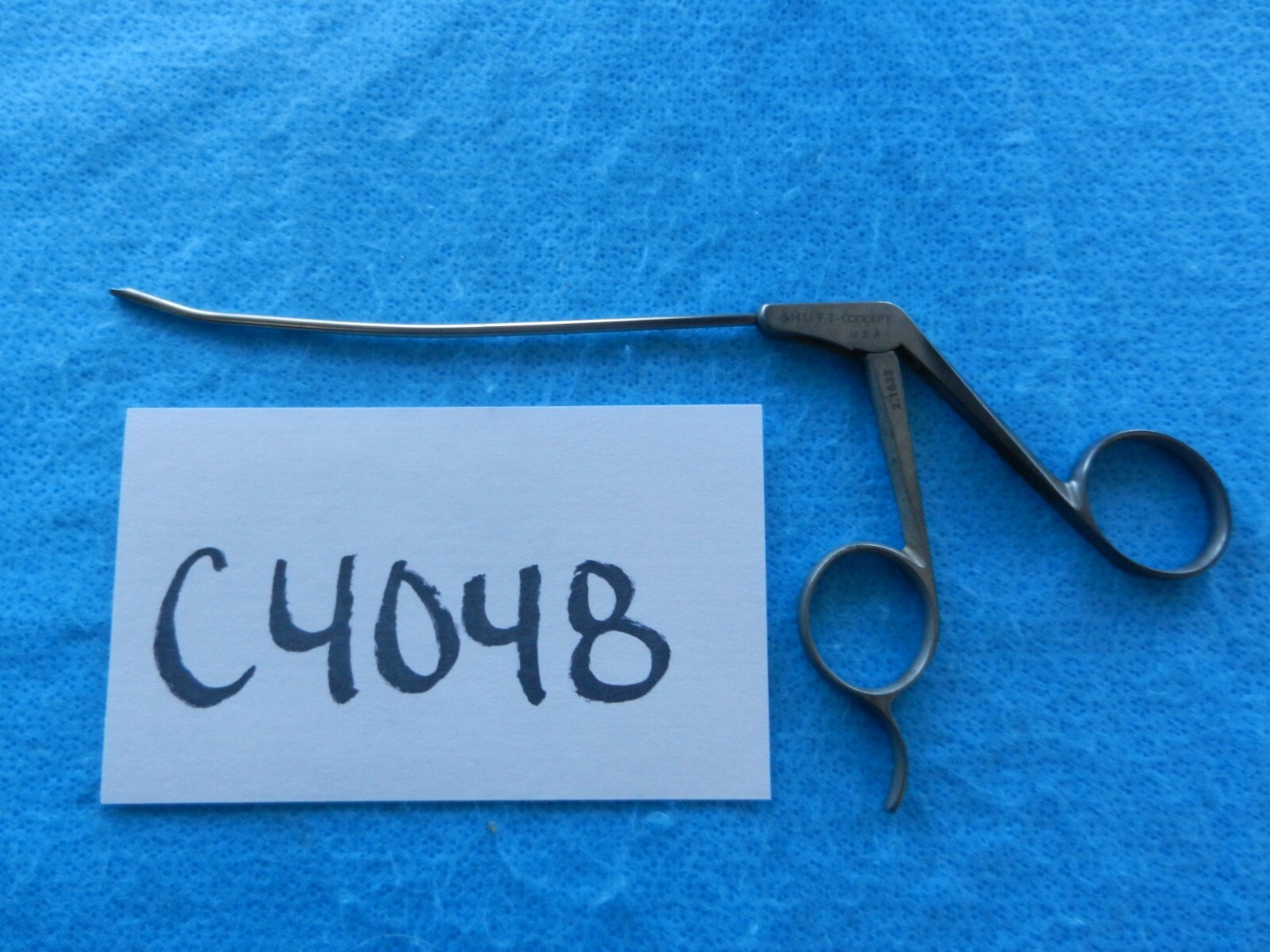 Shutt Surgical Arthroscopic 2.75mm 15 Deg Up Mini Tip Forceps 2.1633