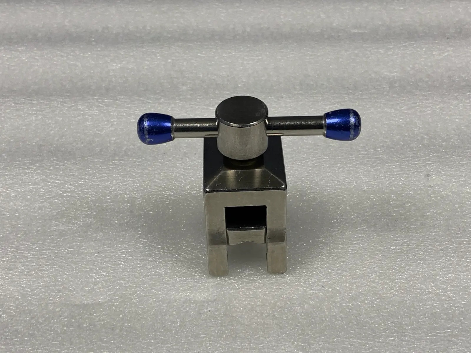 Hipac Multi-Clamp Surgical Operating Table Bed Attachment