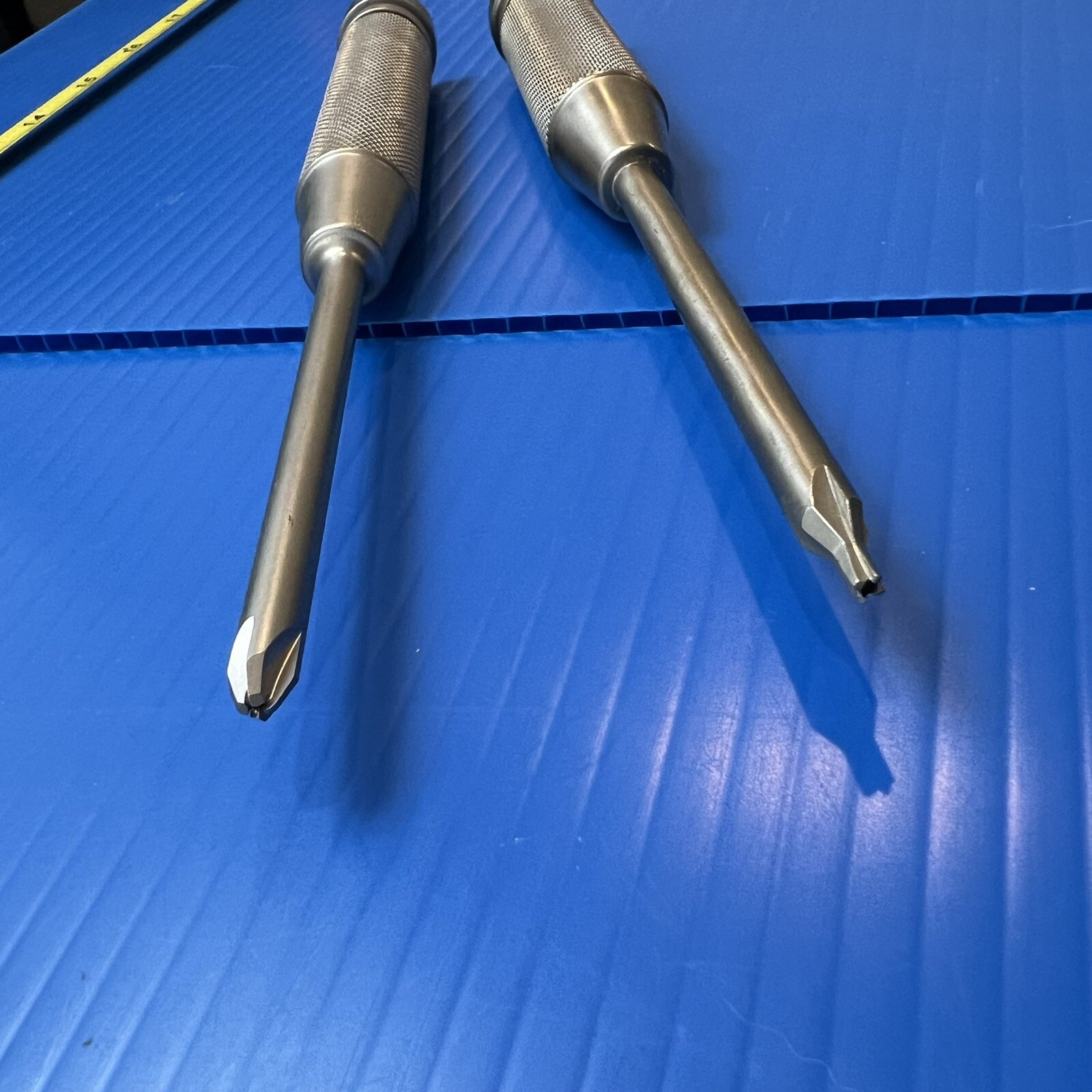 Lot of 2 Medical Surgical Screw Drivers unbranded