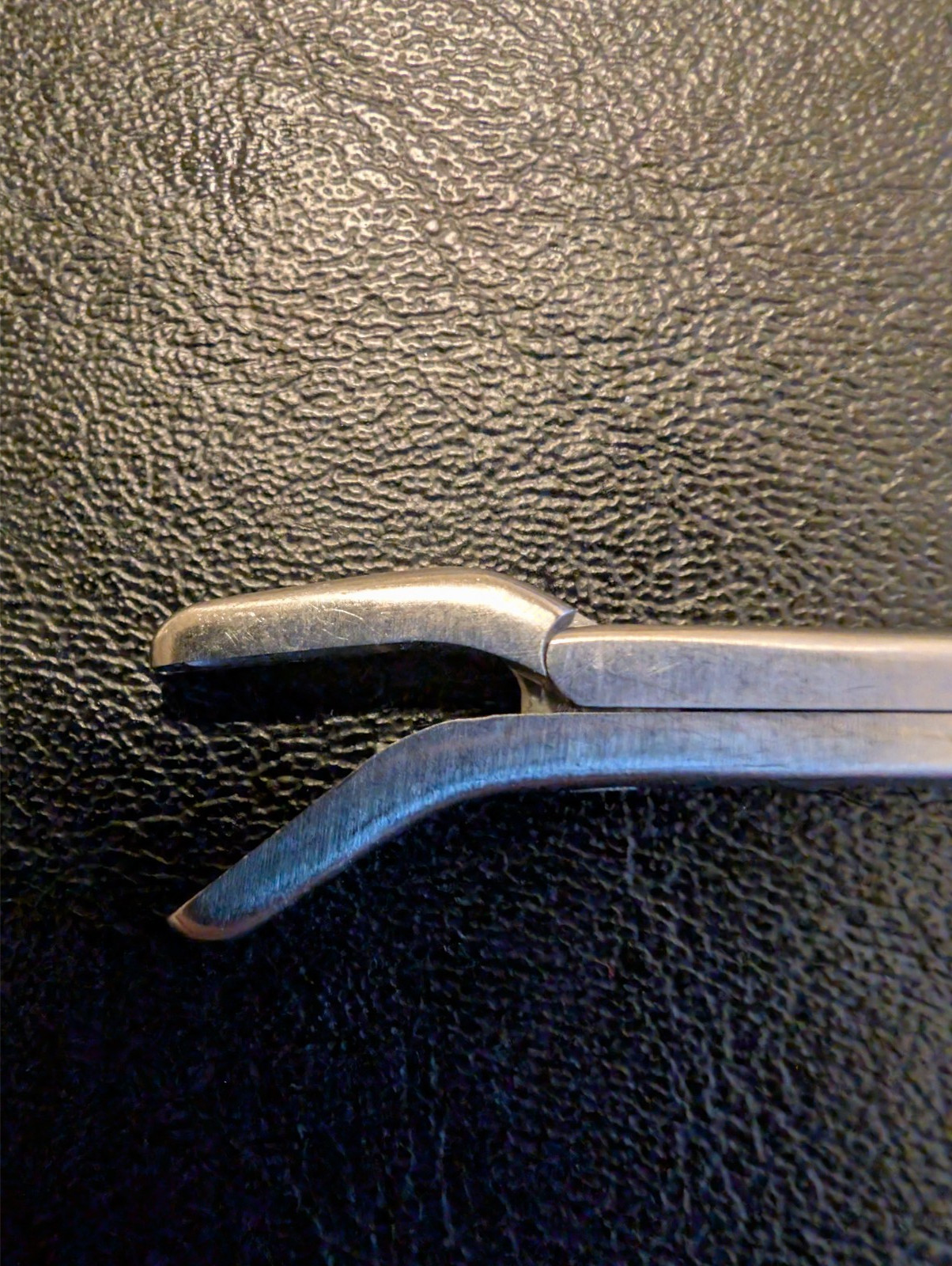 BOSS Surgical 70-1052 Love-Gruenwald IVD Rongeur, delicate, 3x10mm, 7″, down