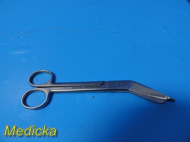 Aesculap BC862R Bandage Scissors 7″; Lister; Angled; Blunt Tip; SS ~ 33070