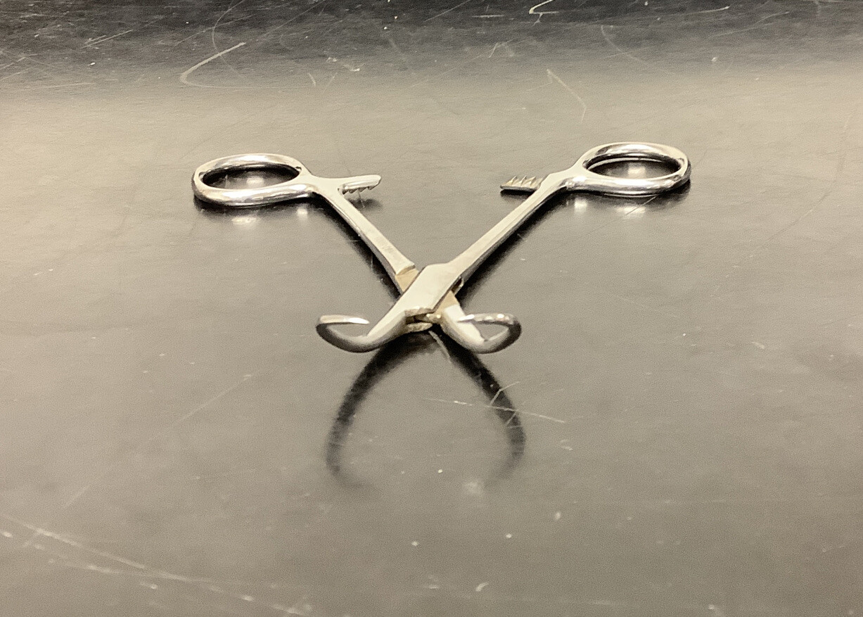 Codman Backhaus Towel Forceps Orthopedic Surgical Instrument 32-5005