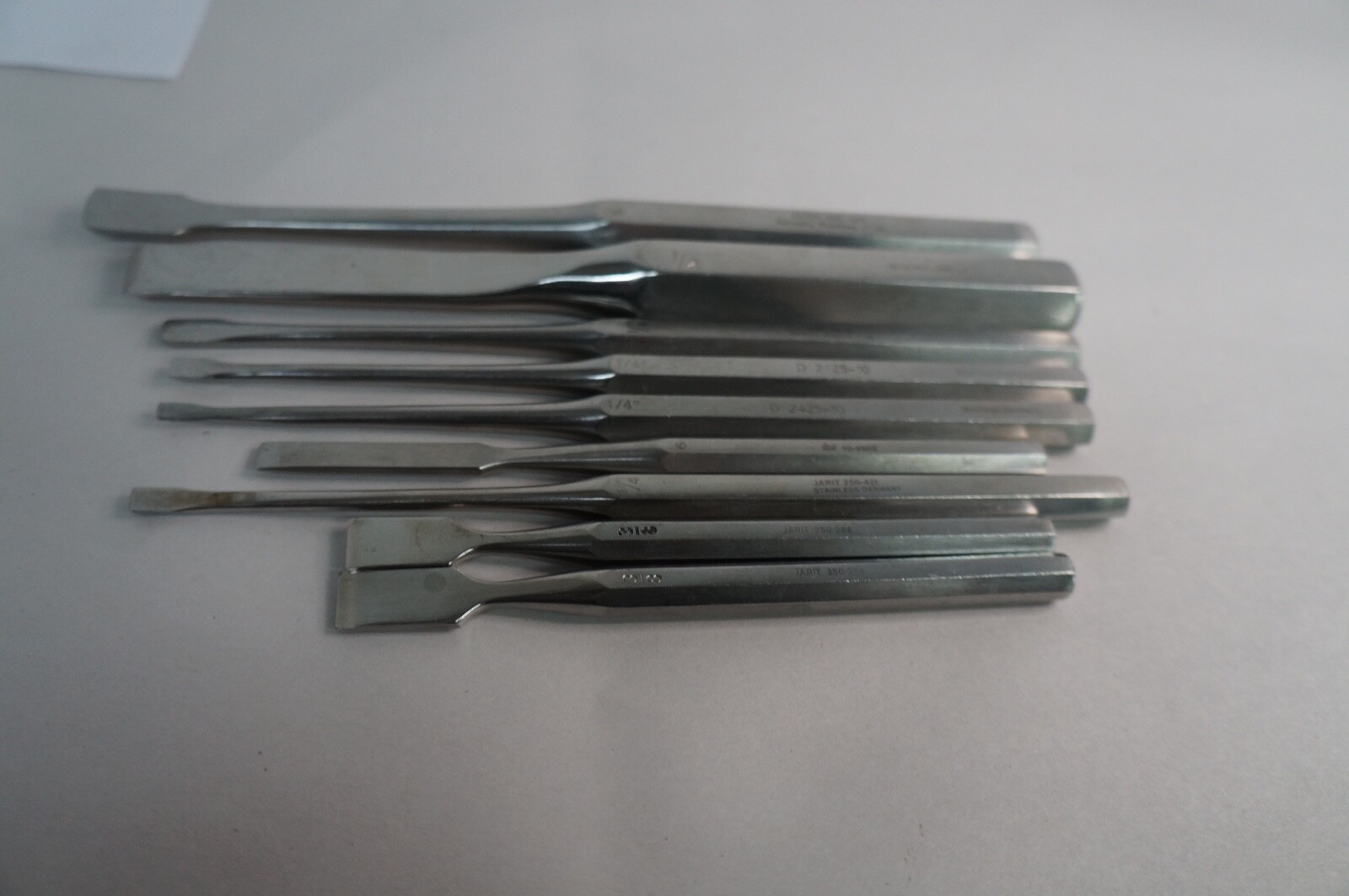 (9) Jarit Skylar Zimmer Assorted Key Elevator Lot 250-423, 250-421