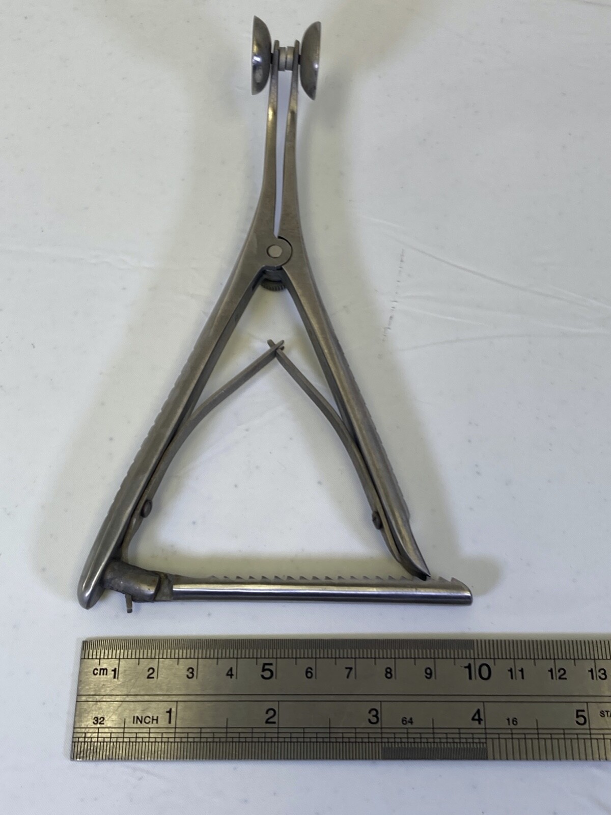 Circular Smooth Pad Femoral Tibial Spreader w Ratchet 7″ Long 2″ Spread 20mm