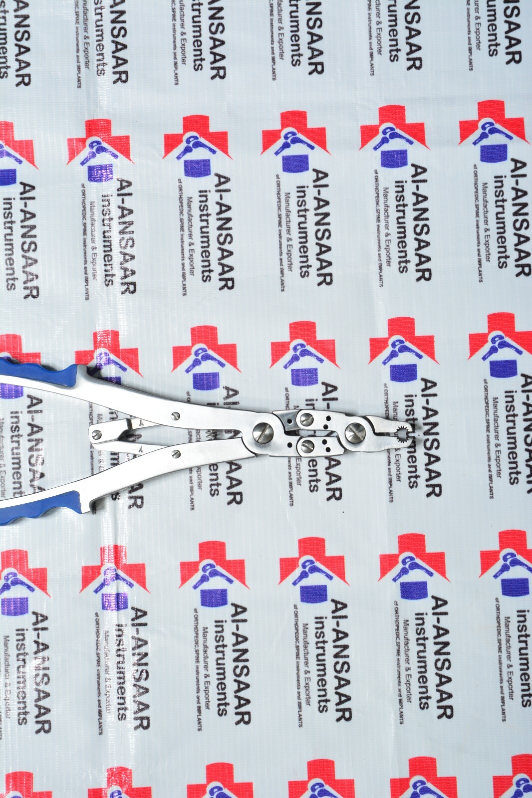 Spine rod holding Plier/forceps/gripper Spine Orthopedic Surgical Instruments