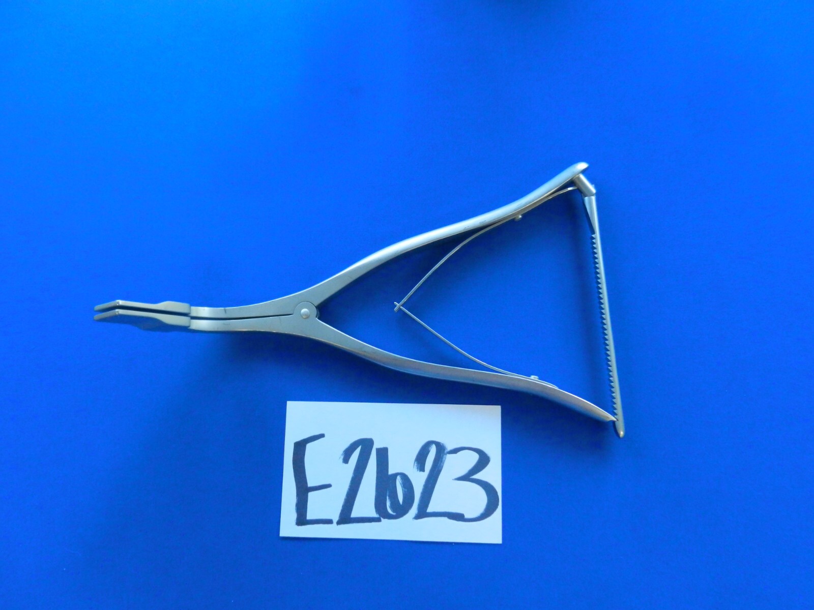 E2623 Aesculap NQ976R Femoral Tibia Spreader
