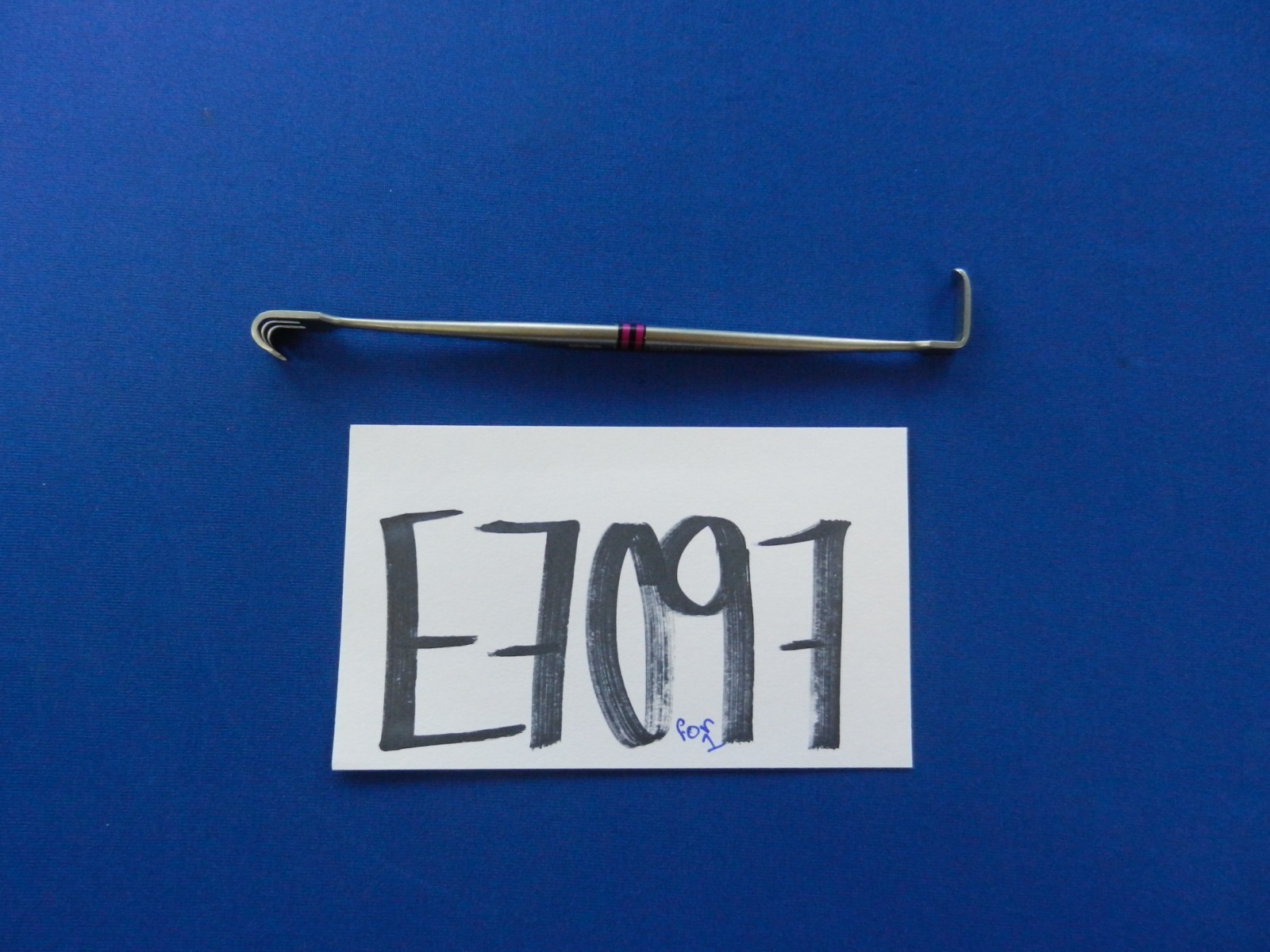 E7097 Medline Furst MDS1816215F Senn Double Ended Retractor 6″ Overall Length