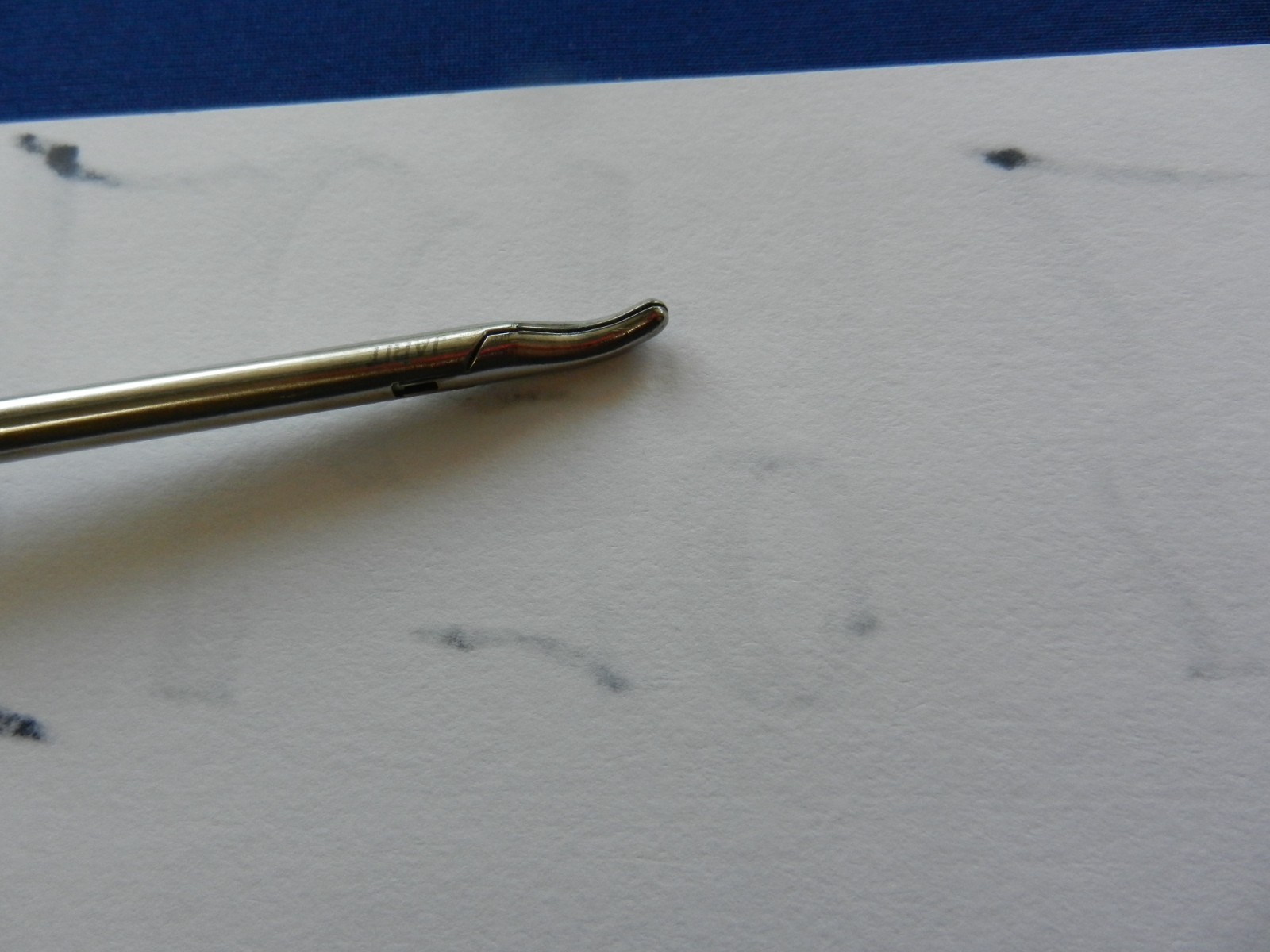 E6792 Jarit 600-249 Appel Left Curved Needle Holder 5mm x 45cm