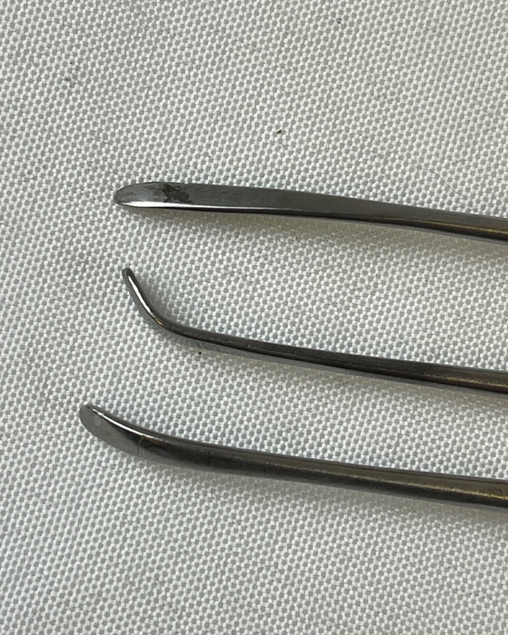 Set of 4 Aesculap Codman Penfield Dissectors & Hook Probe Neurology Orthopedics