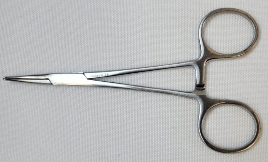 Codman 38 Curved Hemostatic Forceps