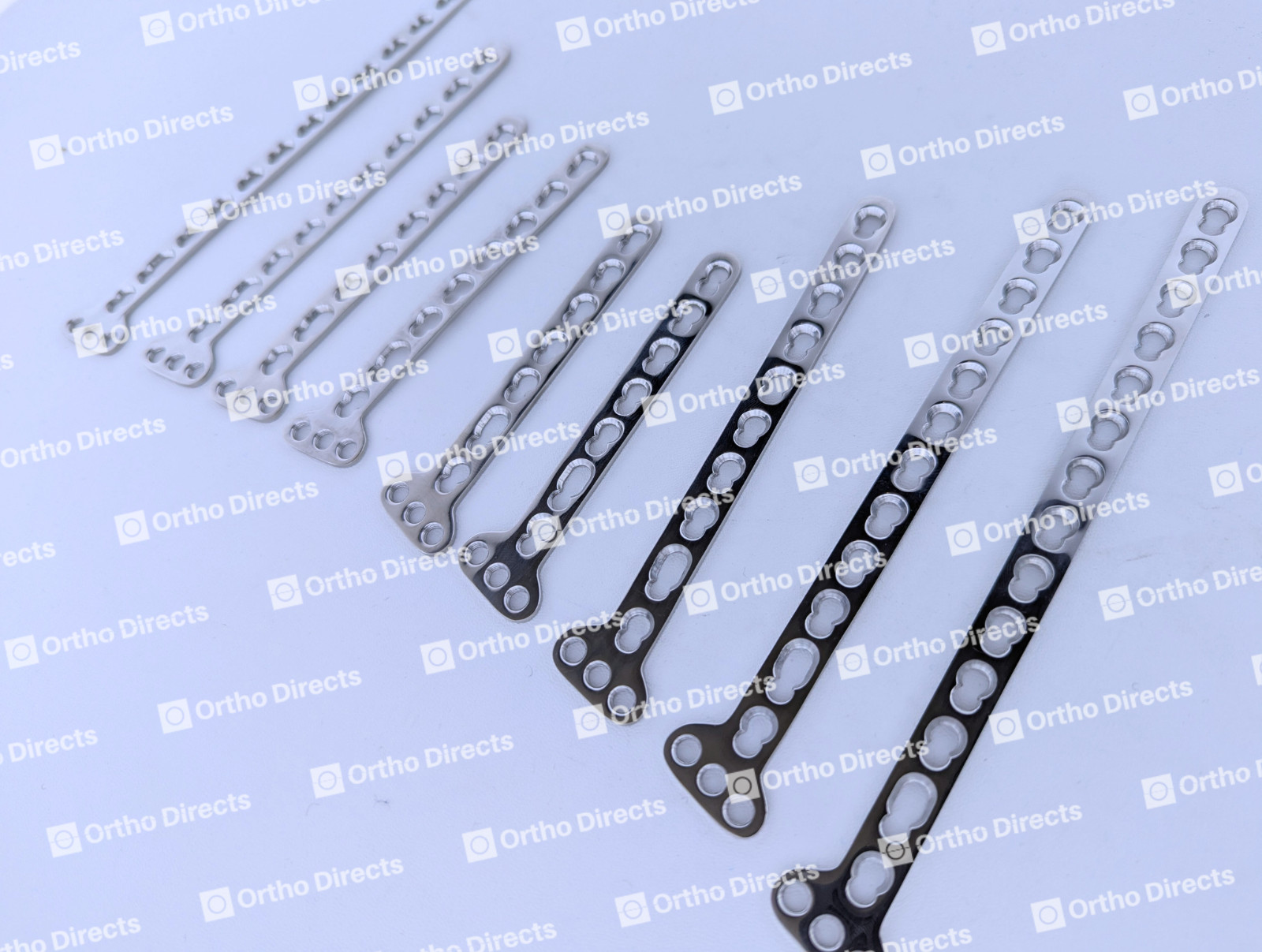 Distäl Radius Volar T Oblique Plates L+R & Locking Hex Screws 70 Pcs Set SS 316L