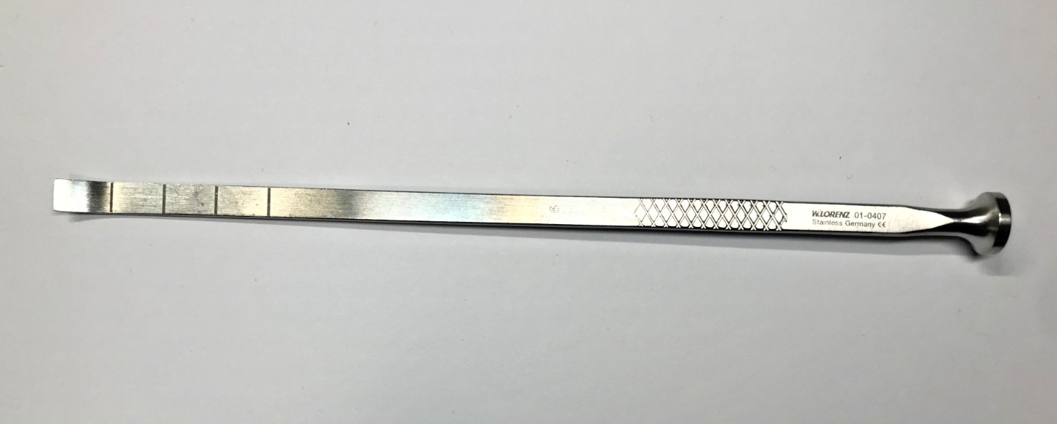 W. Lorenz 01-0407 Epker Curved Osteotome 6mm, 7”