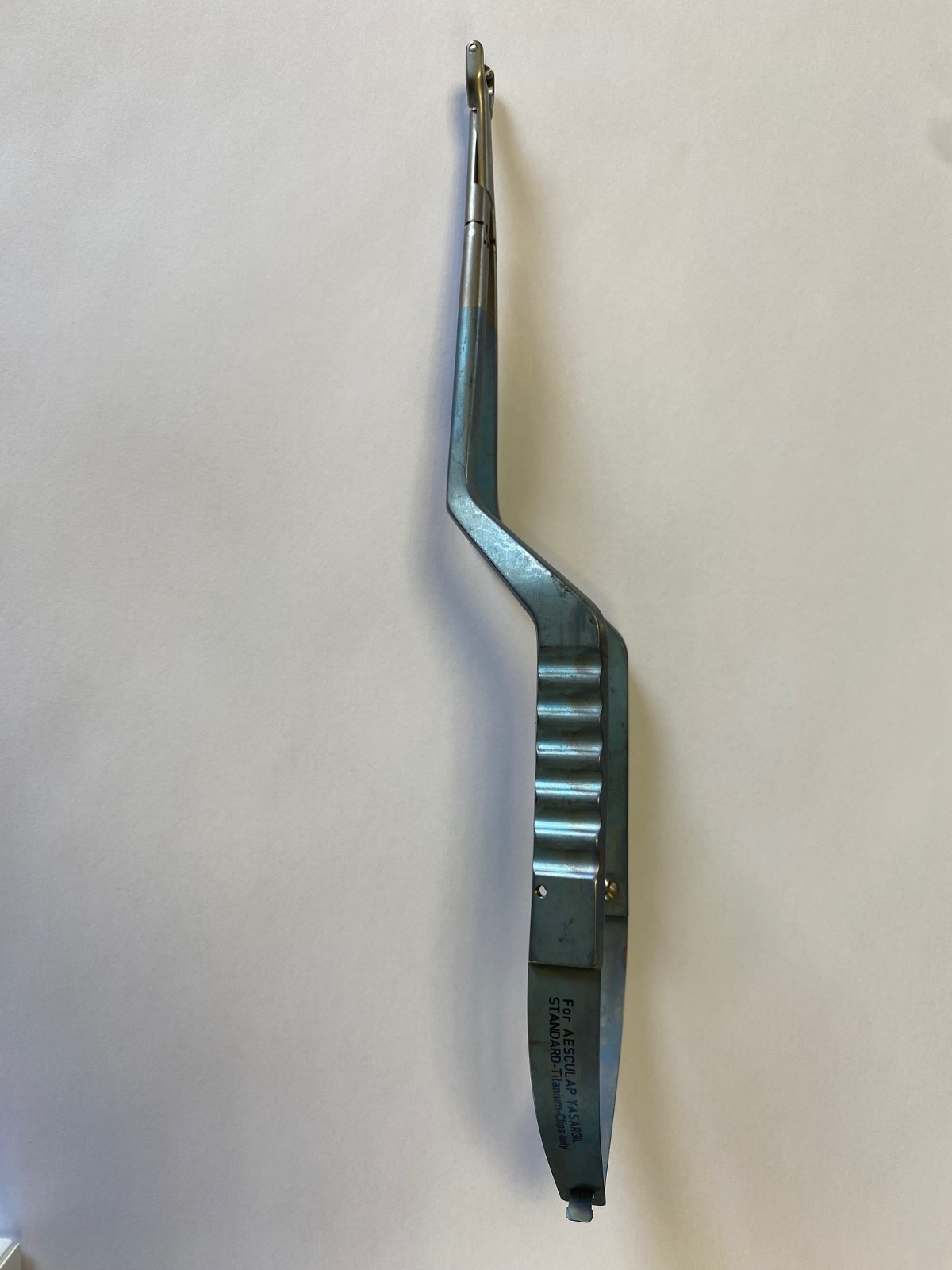 Aesculap FT412T Yasargil Standard Titanium Vario Aneurysm Clip Applier