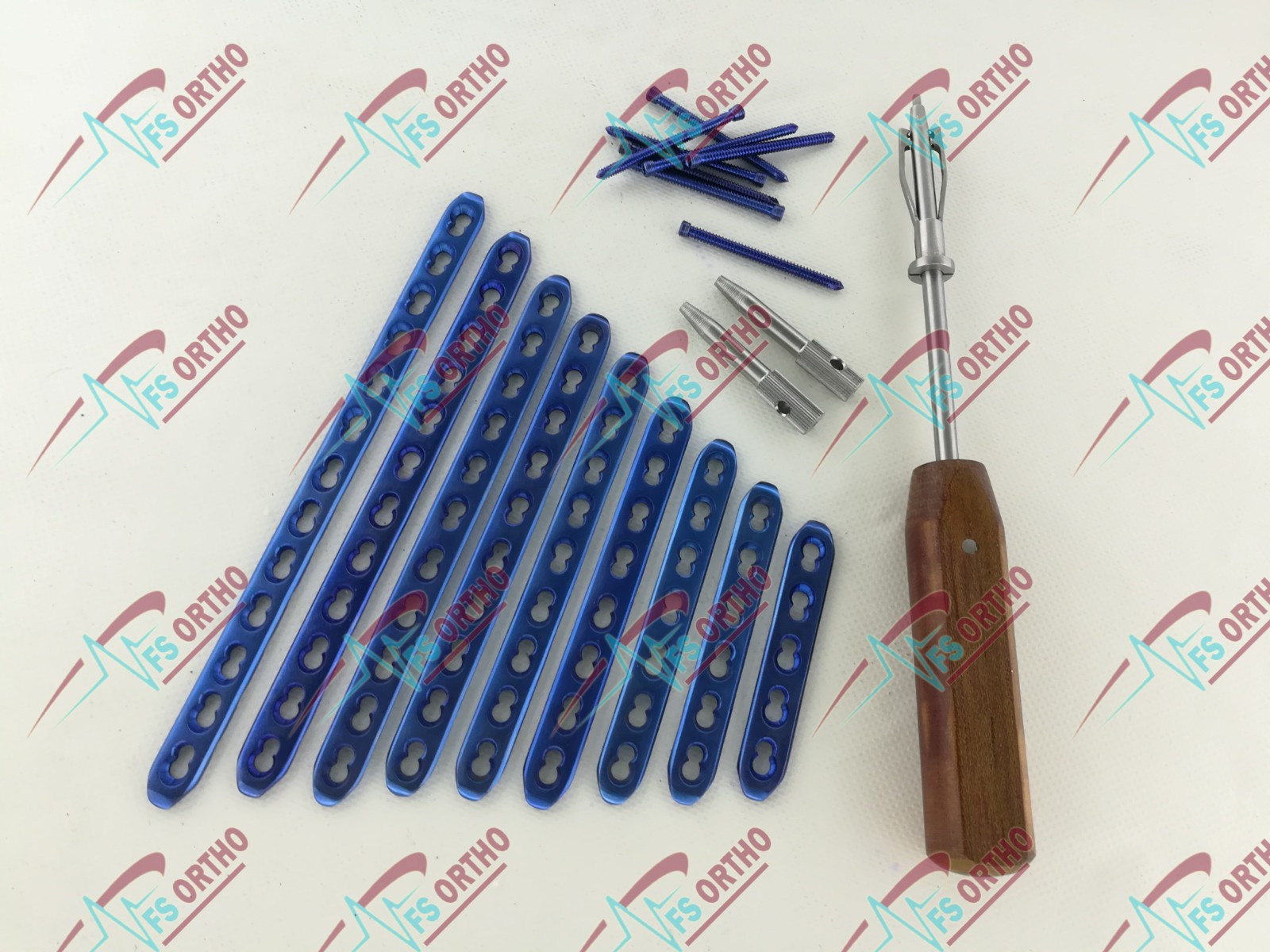 Safety Ĺocking 3.5mm Small Straight Plates 16H & Screws 82 Pcs Set