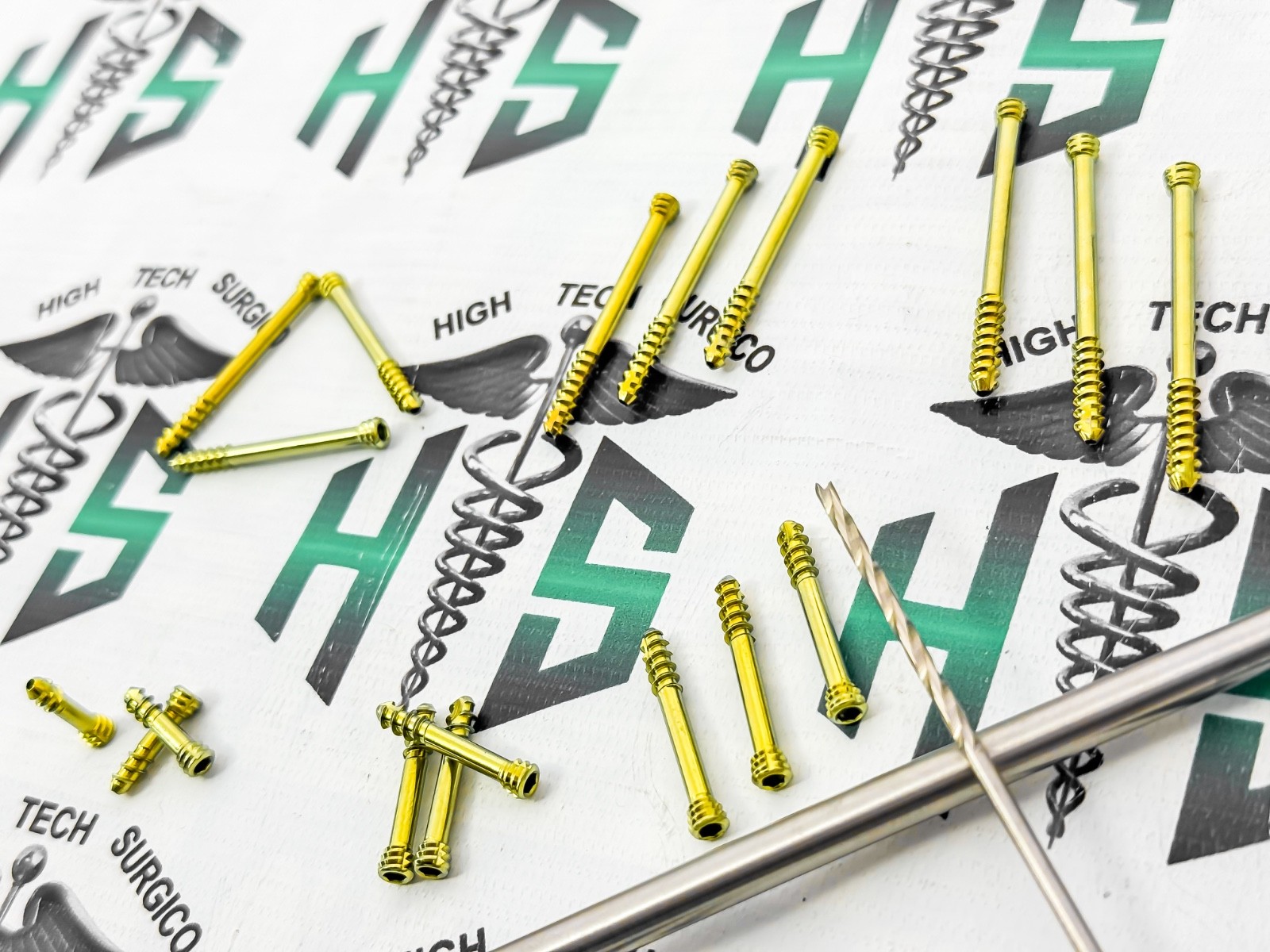4.0mm HerBèrt Cannulatèd Screws Titanium 16-50mm Set of 56 Pcs + Driver & Bit
