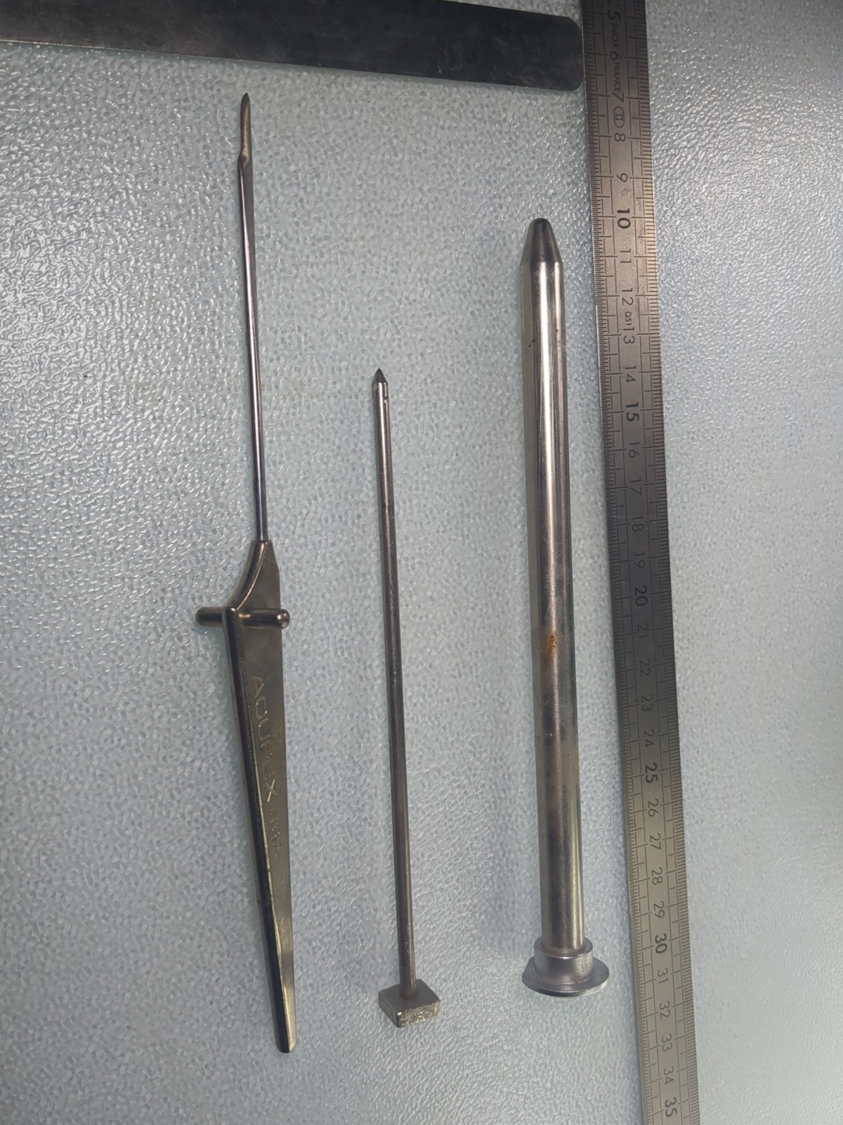 Lot Acufex 108JA21 Surgical Simile Knife, Depth Guage, & Medical Rod Approx 16cm