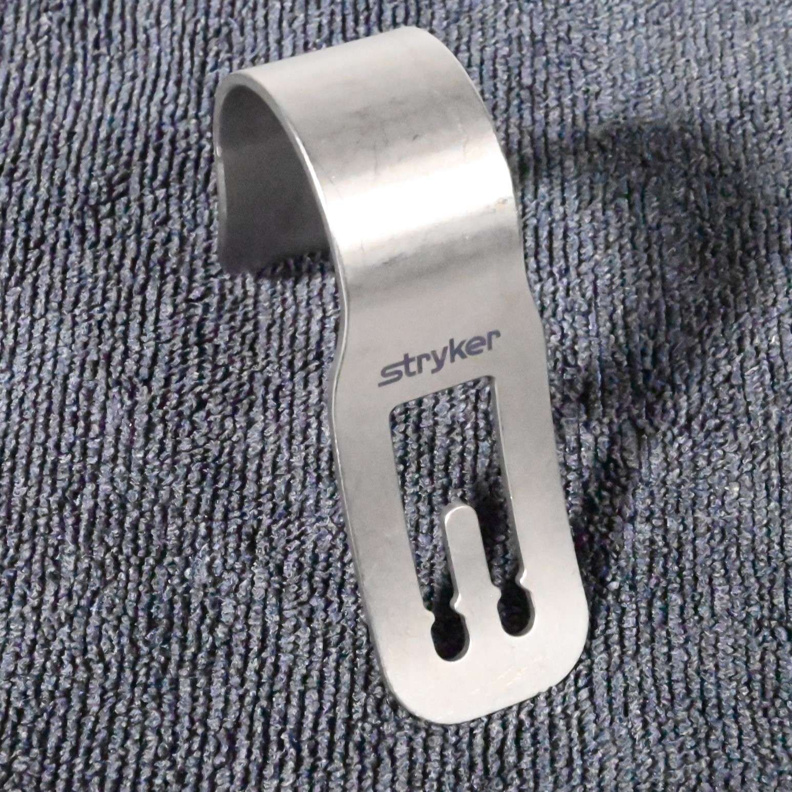 Stryker 210192 SMILEY Retractor for Mako Leg Positioner
